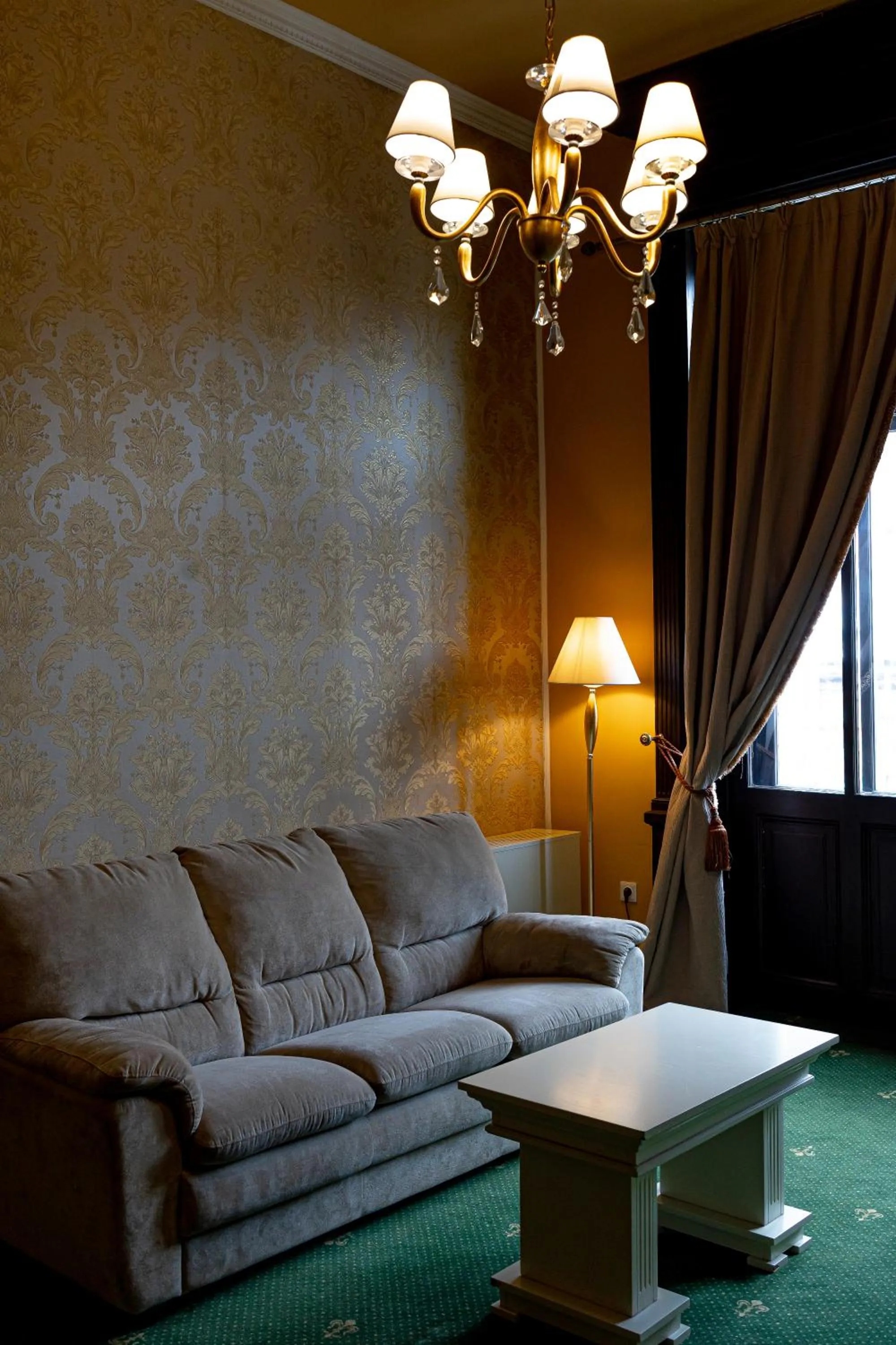 Bed in Hotel Central Park Sighisoara