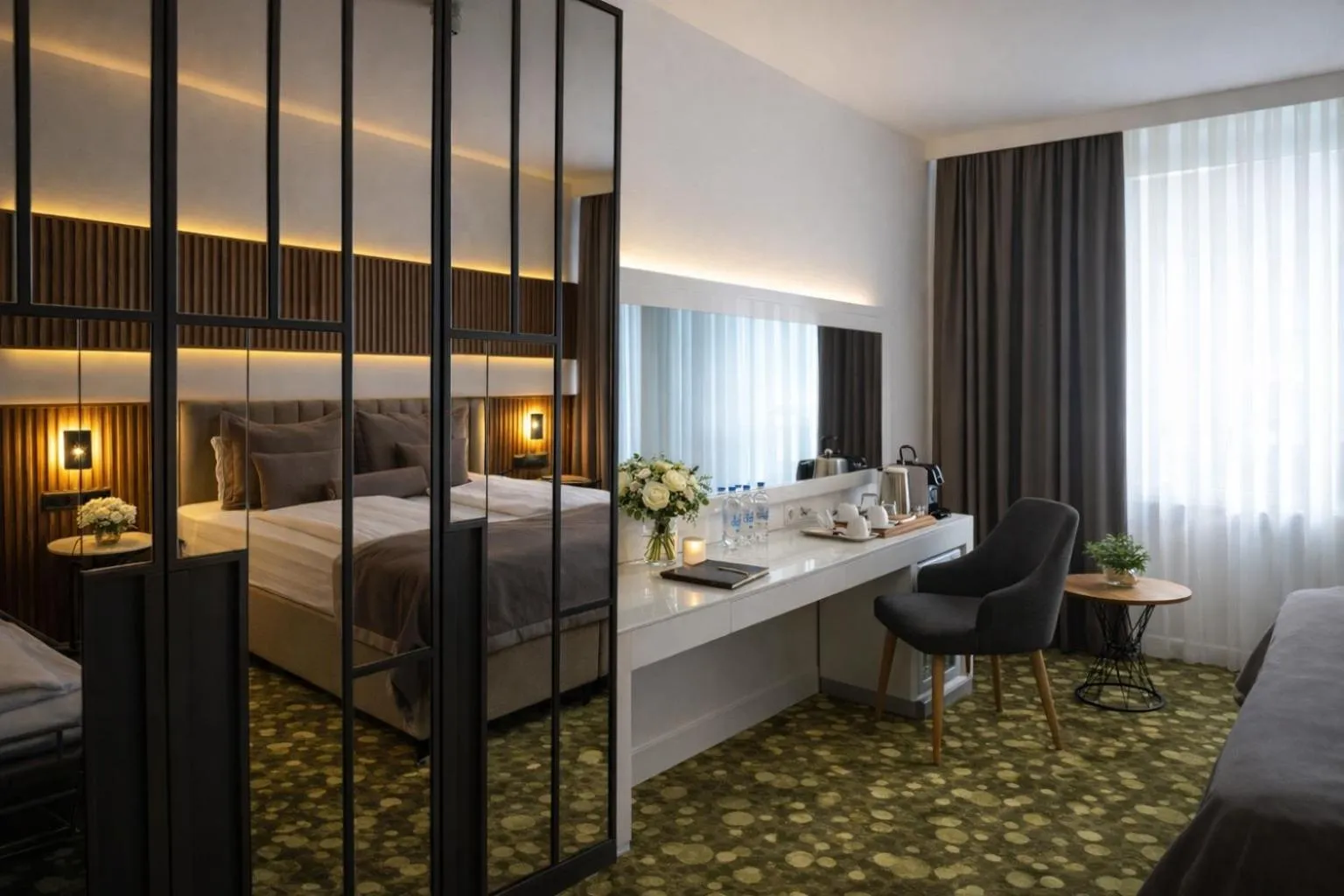 Photo of the whole room, Bed in Hotel Bayer's