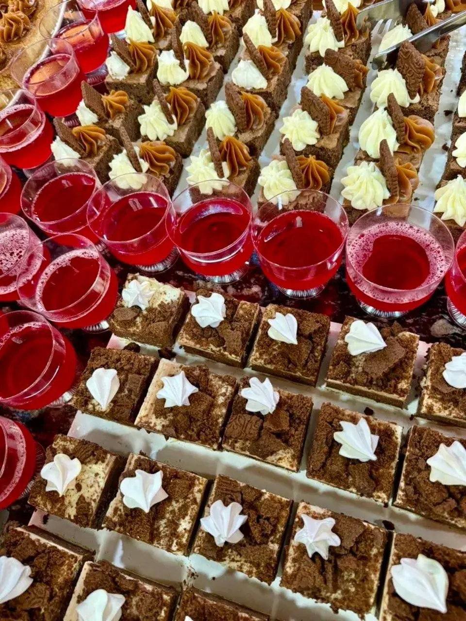 Restaurant/places to eat in Hotel Carmen Restaurant/places to eat in Hotel Carmen