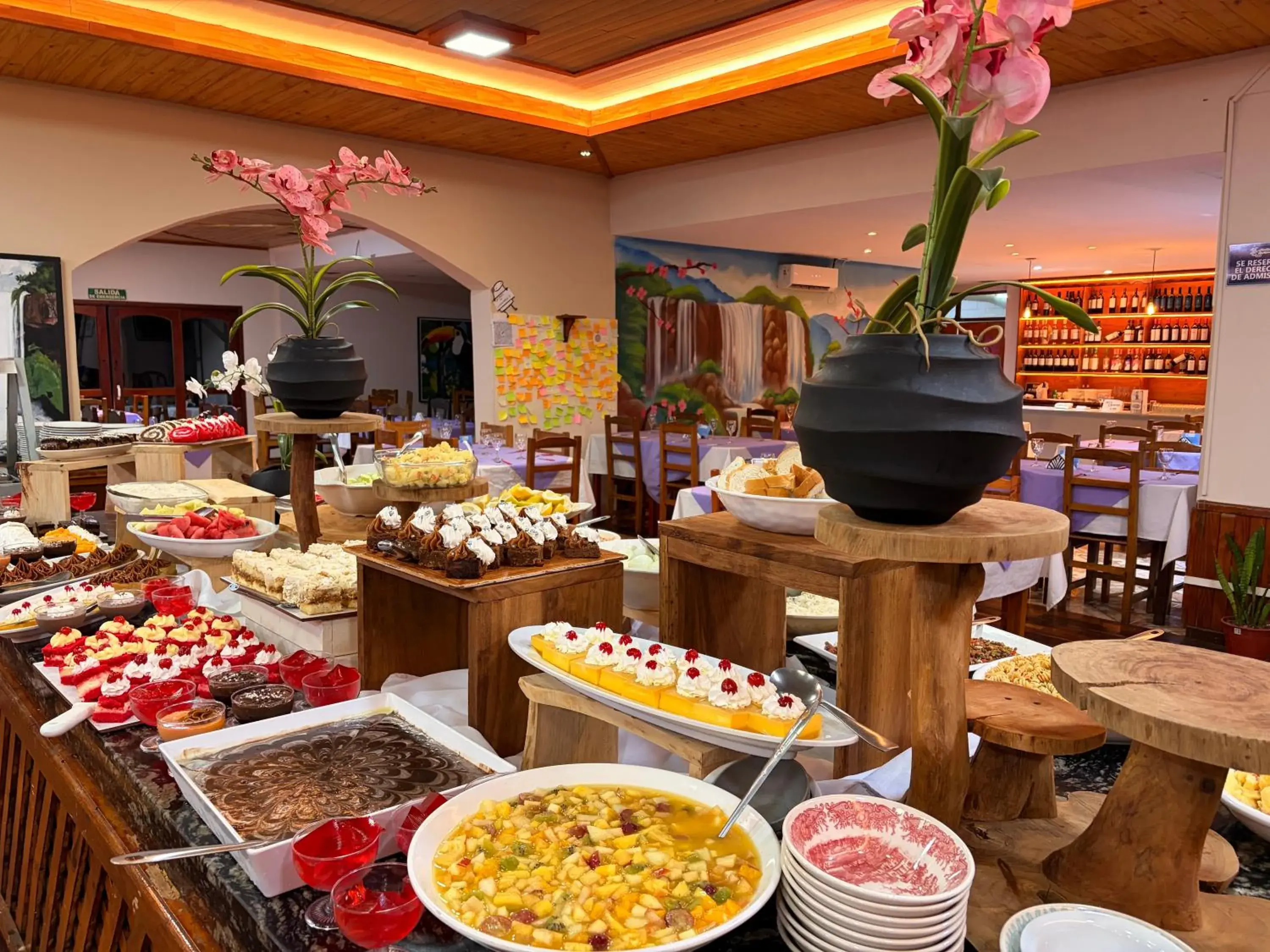 Restaurant/places to eat in Hotel Carmen Restaurant/places to eat in Hotel Carmen