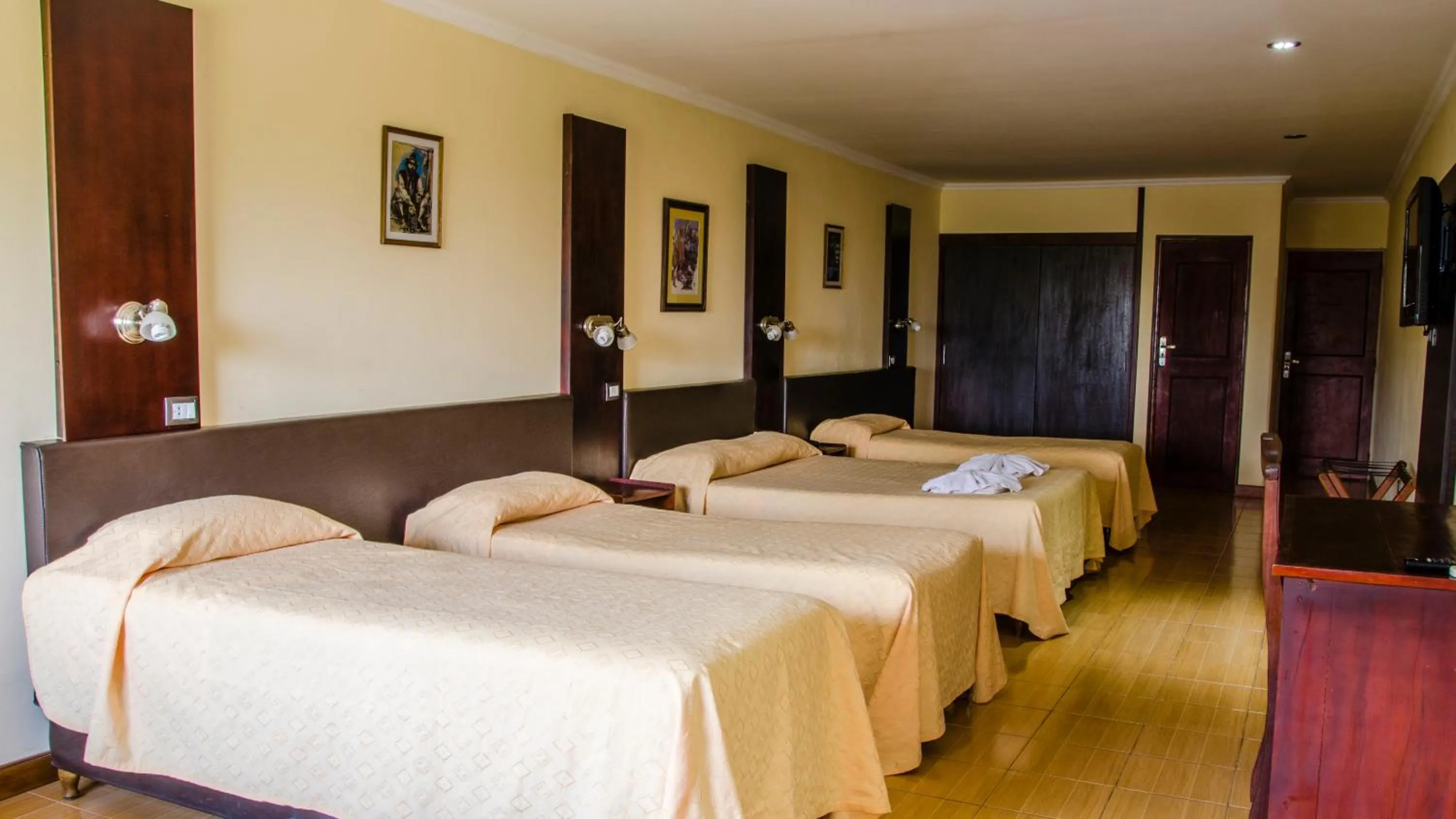 Bedroom, Bed in Hotel Carmen