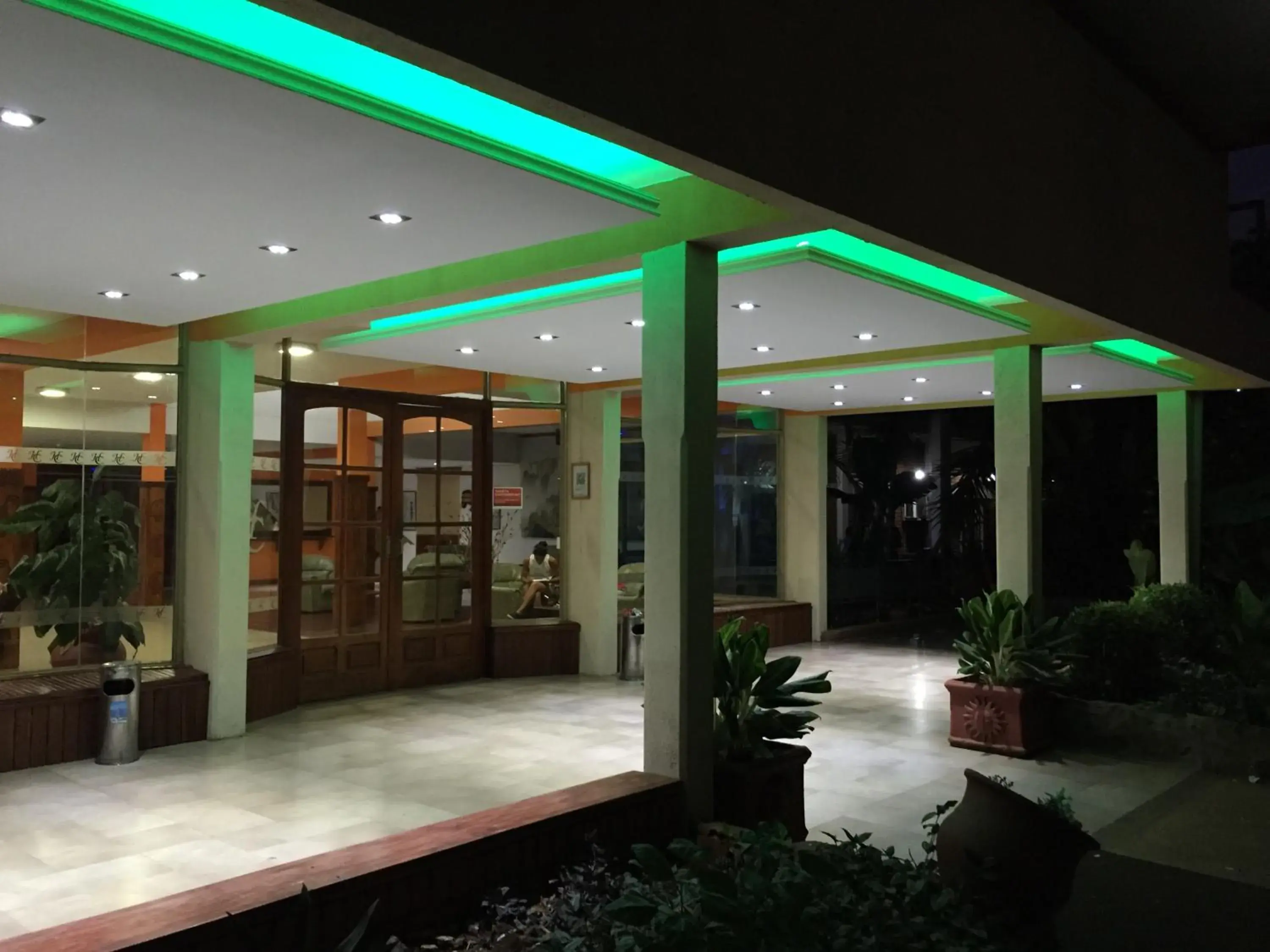 Facade/entrance in Hotel Carmen Facade/entrance in Hotel Carmen