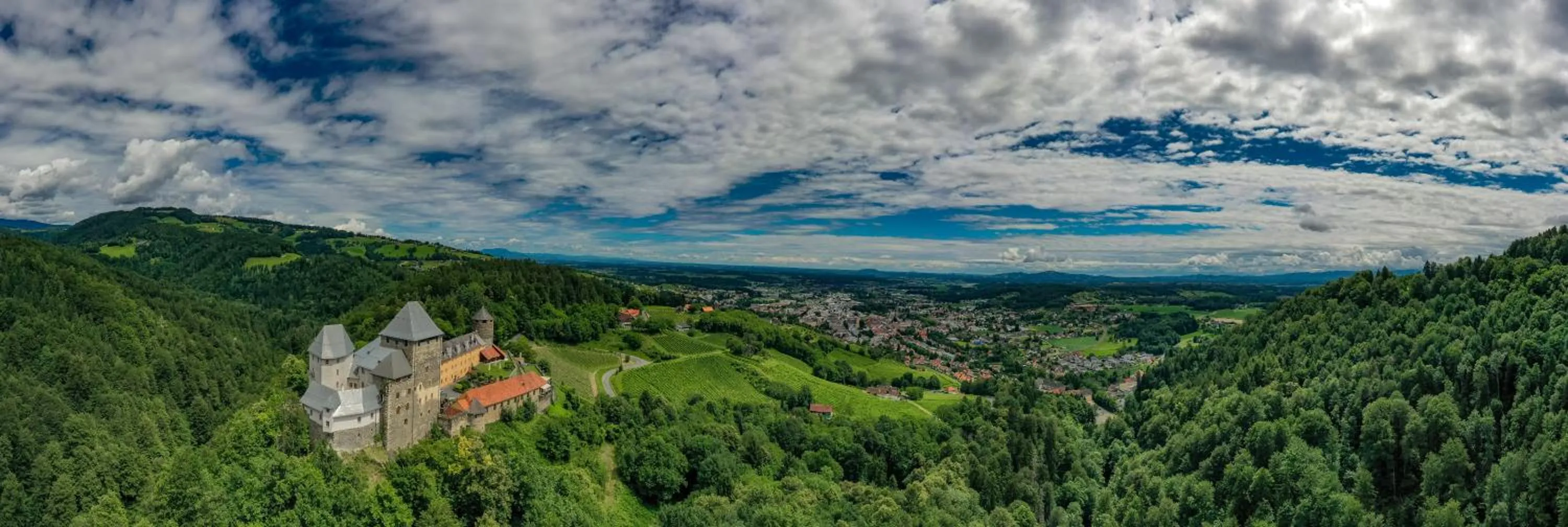 Property building in Burg Deutschlandsberg