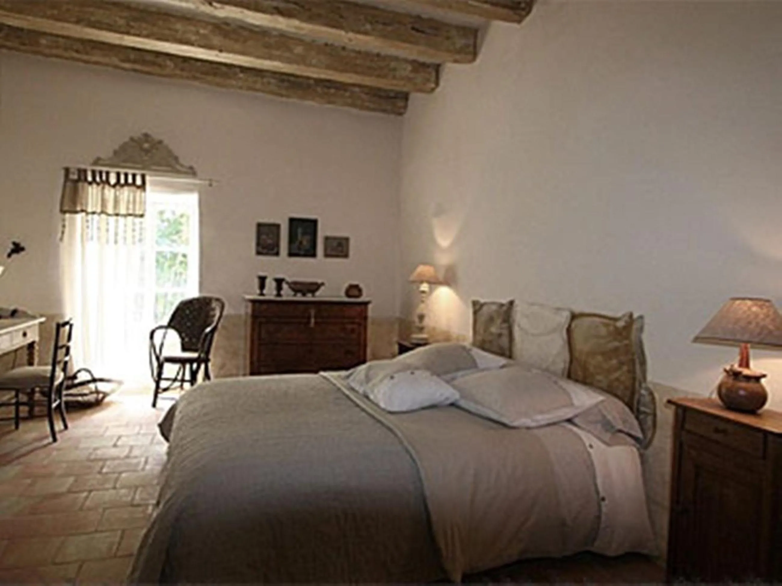 Bedroom, Bed in Le Relais de Roquefereau