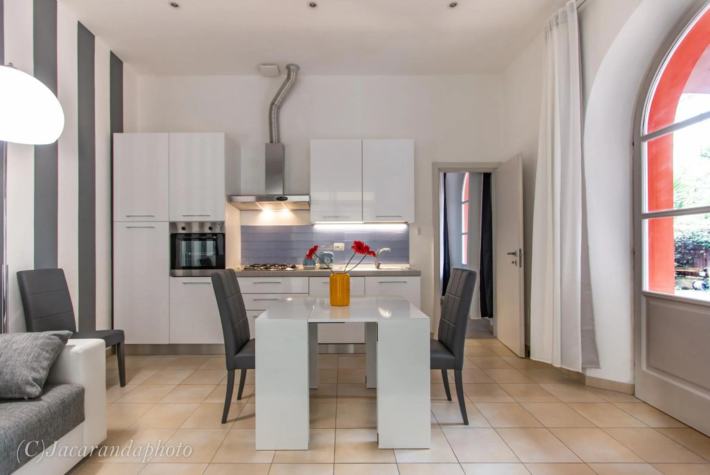 Kitchen or kitchenette in La Suite di Bonnes Vacances