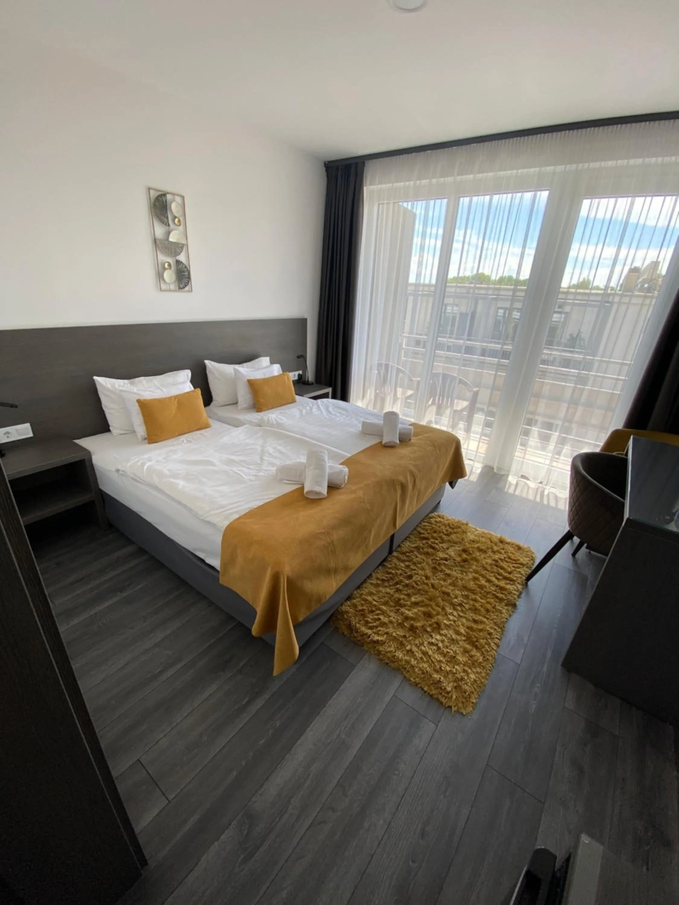 Bed in HOTEL CSOPAK Resort & Lake