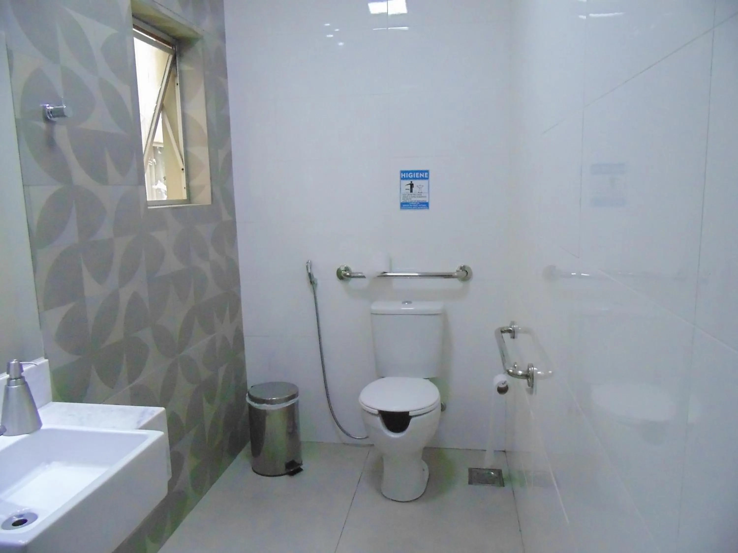 Facility for disabled guests in Cyrilo's Palace Hotel