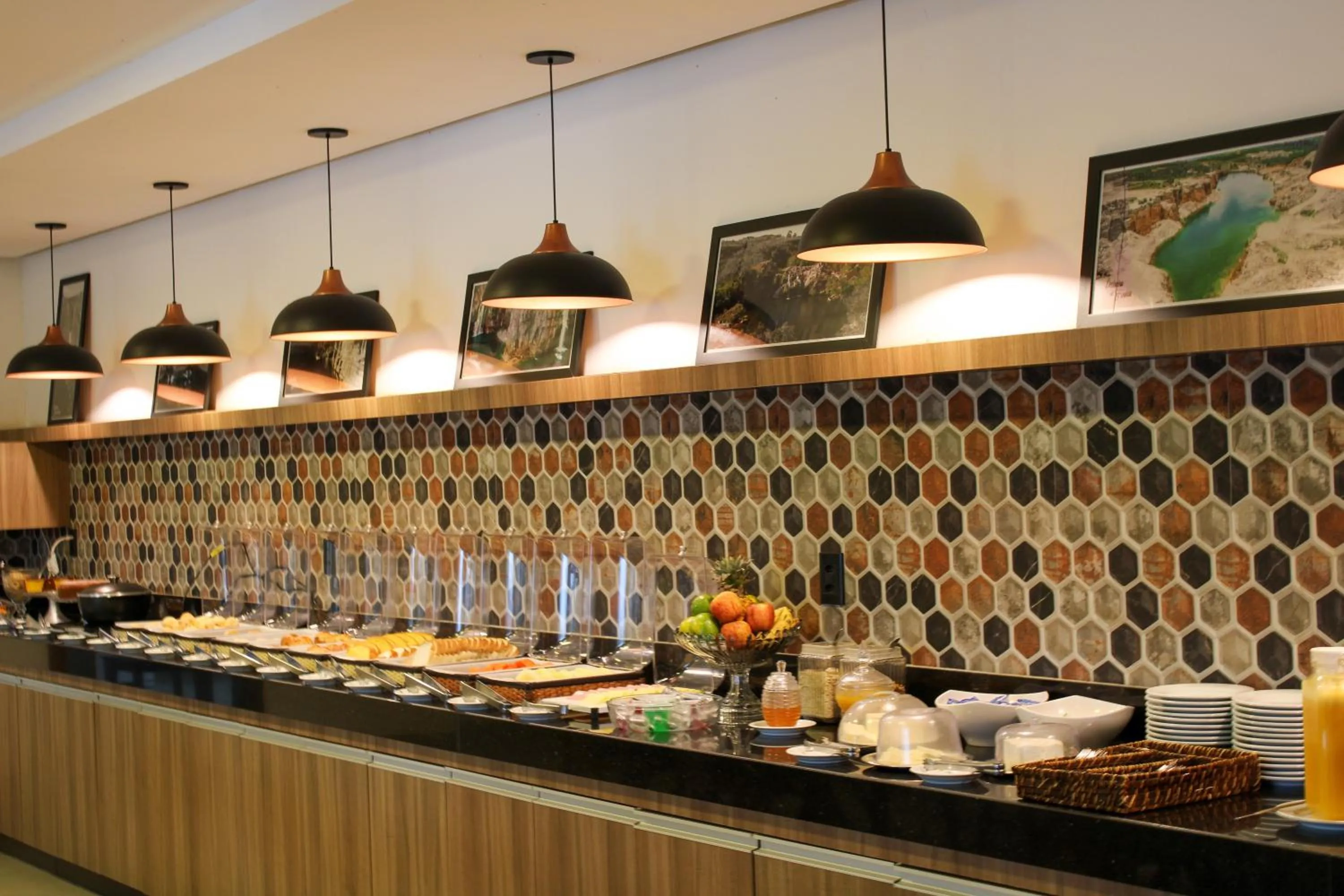 Breakfast in Cyrilo's Palace Hotel