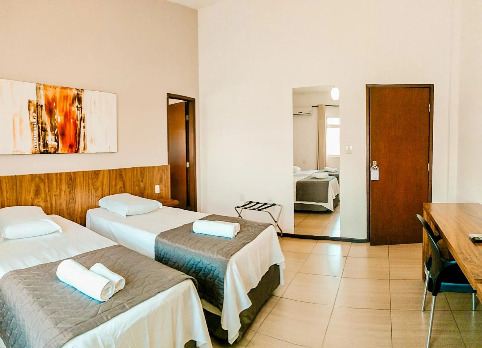 Photo of the whole room, Bed in Cyrilo's Palace Hotel