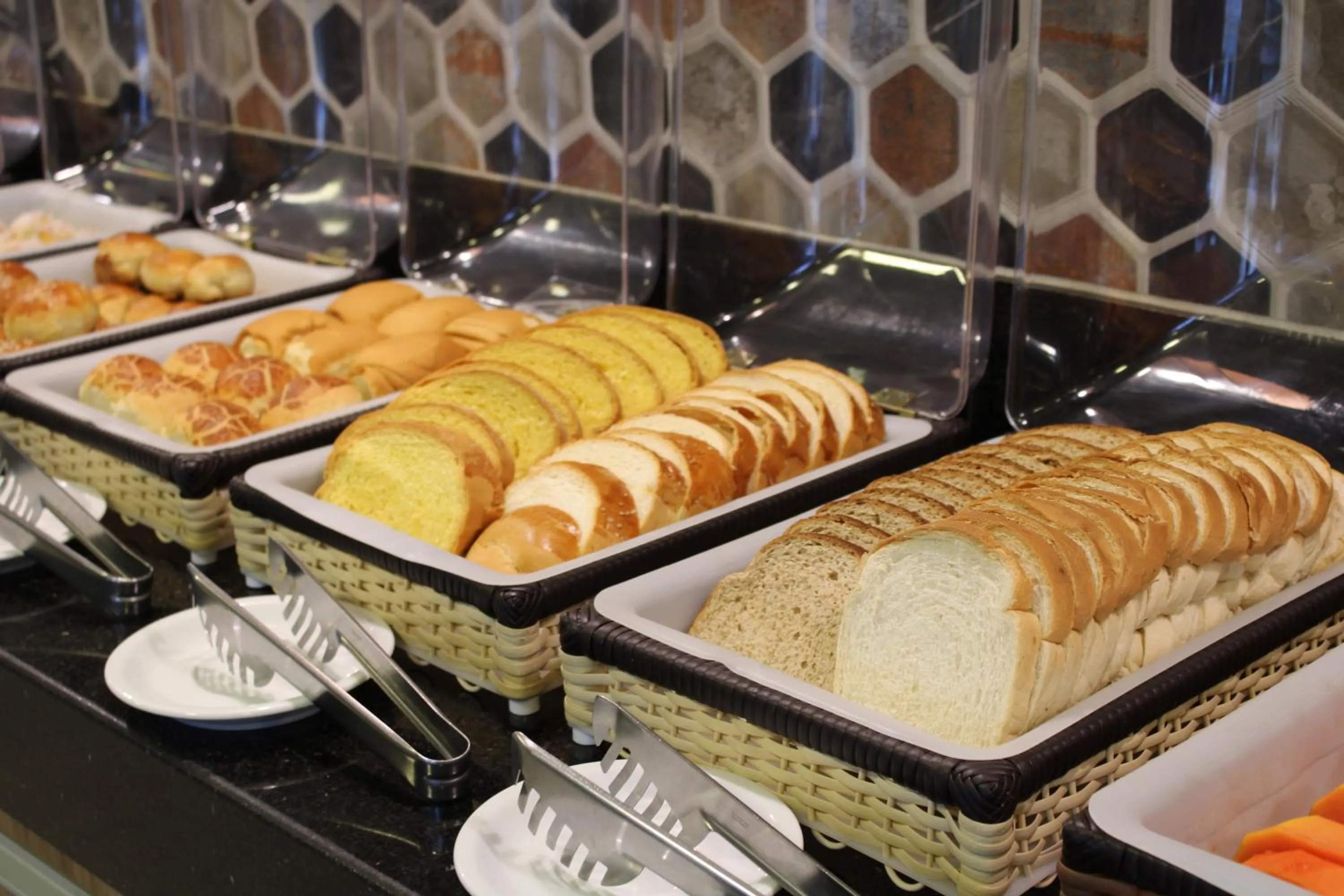 Breakfast in Cyrilo's Palace Hotel