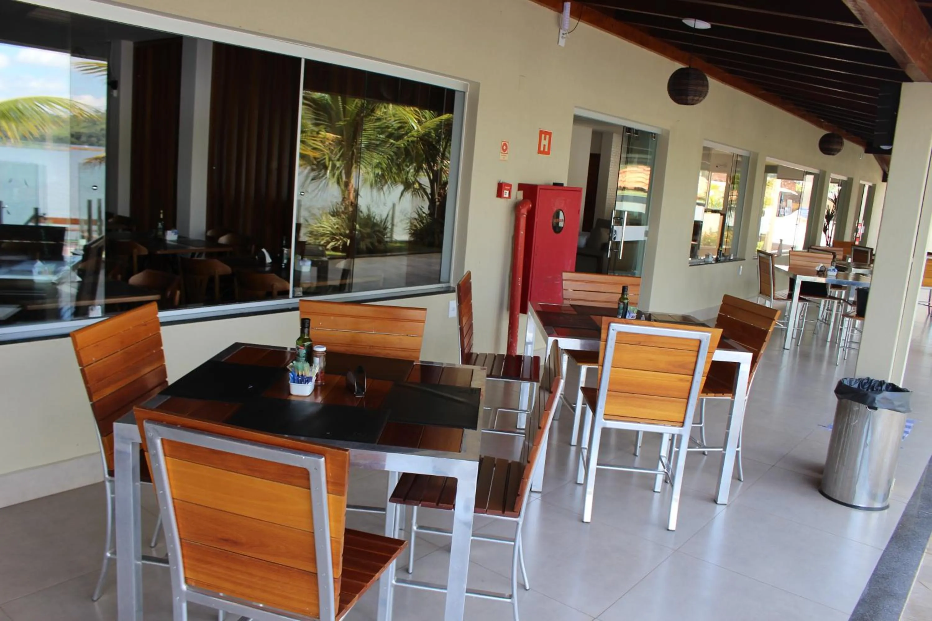Lounge or bar in Cyrilo's Palace Hotel