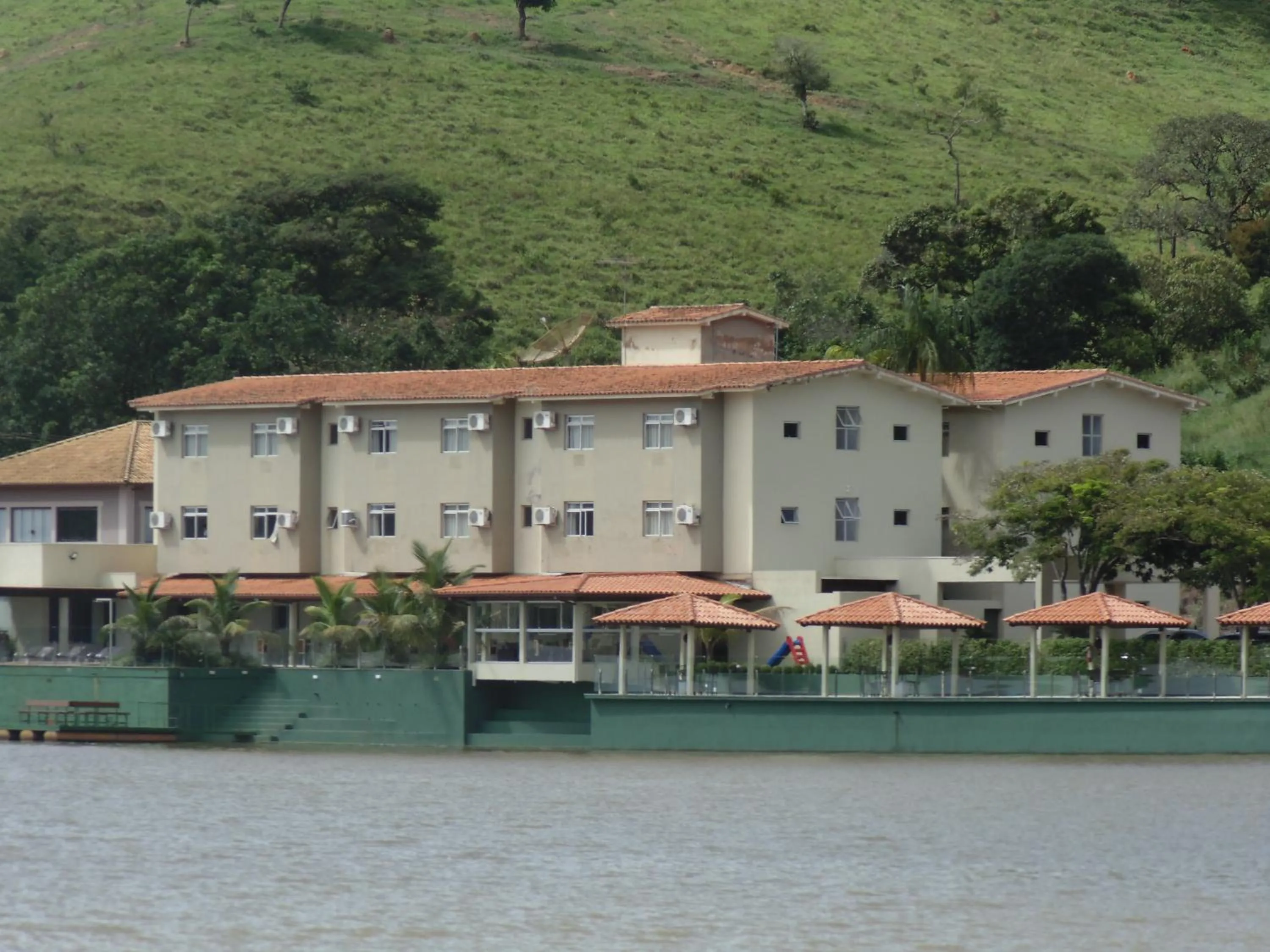 Property building in Cyrilo's Palace Hotel