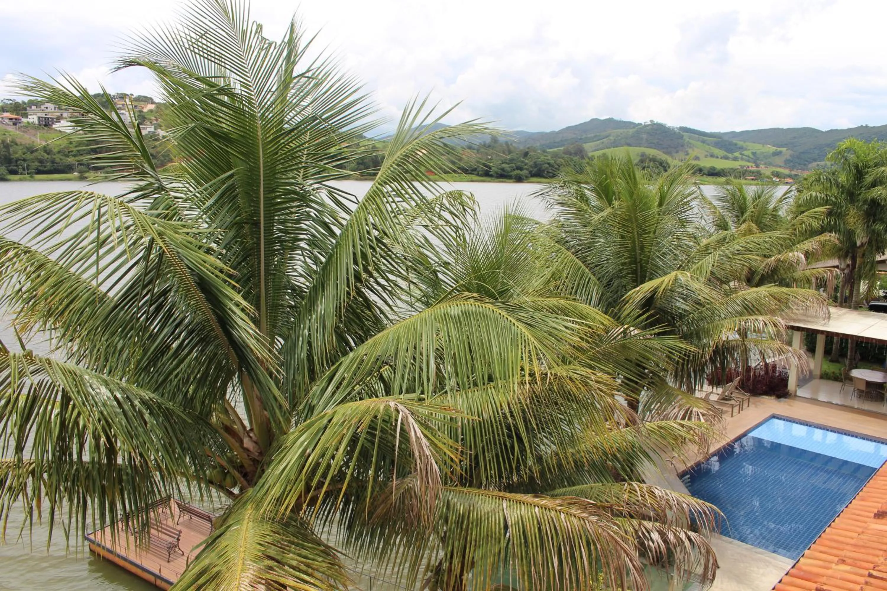 Lake view in Cyrilo's Palace Hotel