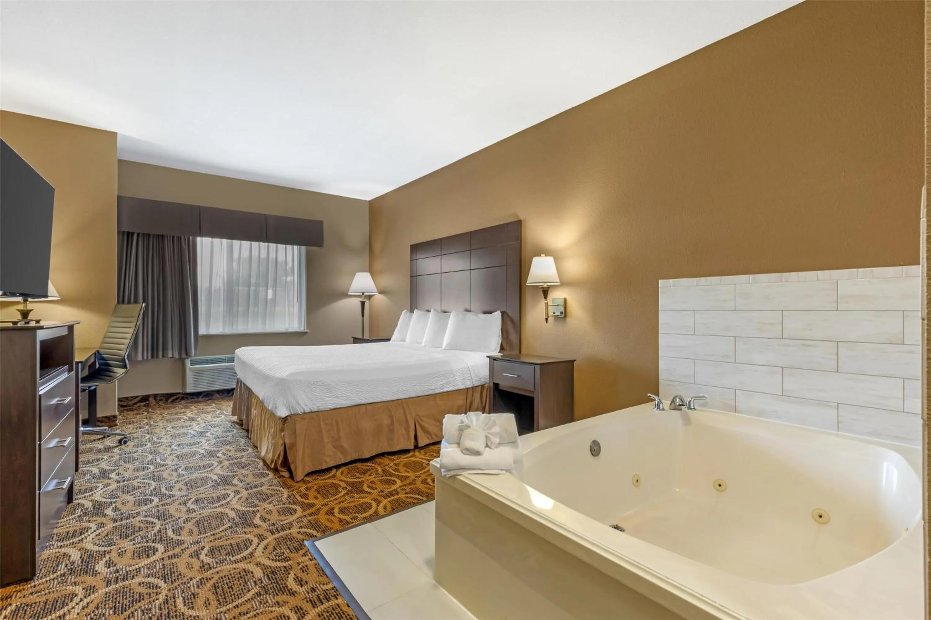 Bedroom, Bed in Best Western Northwest Inn