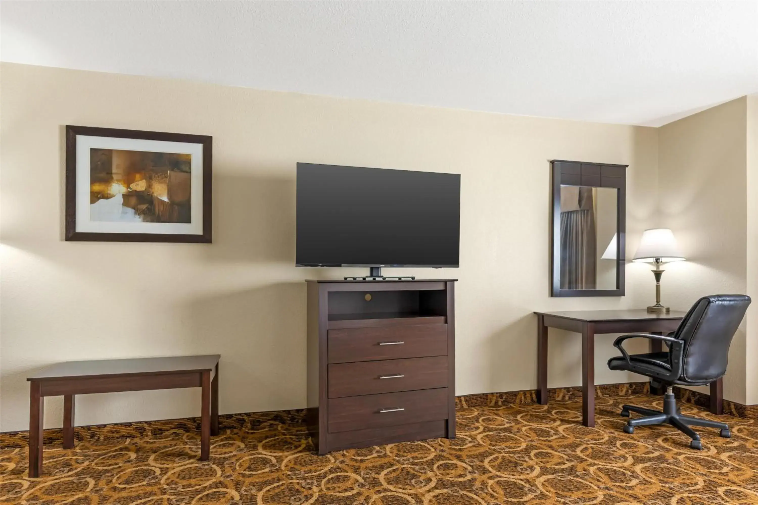 Bedroom in Best Western Northwest Inn Bedroom in Best Western Northwest Inn