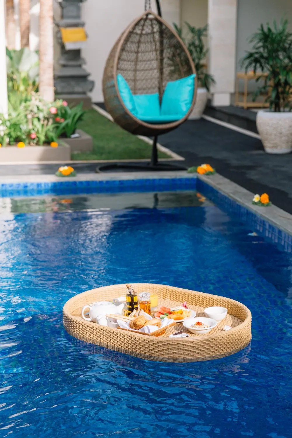 Swimming pool in Kubu Benoa Guest House