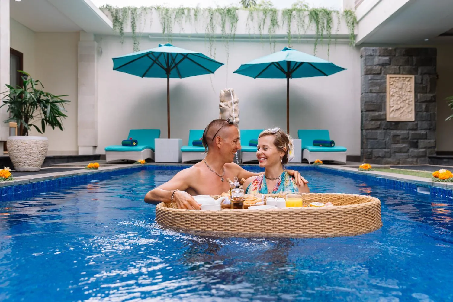 People in Kubu Benoa Guest House
