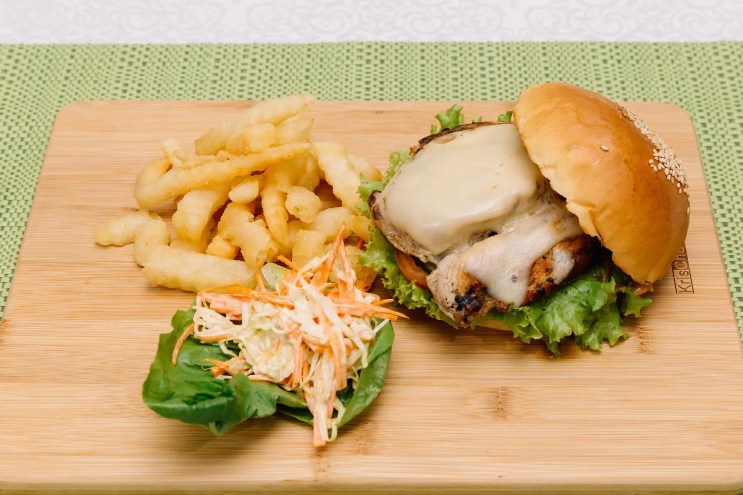 Food and drinks in Kubu Benoa Guest House