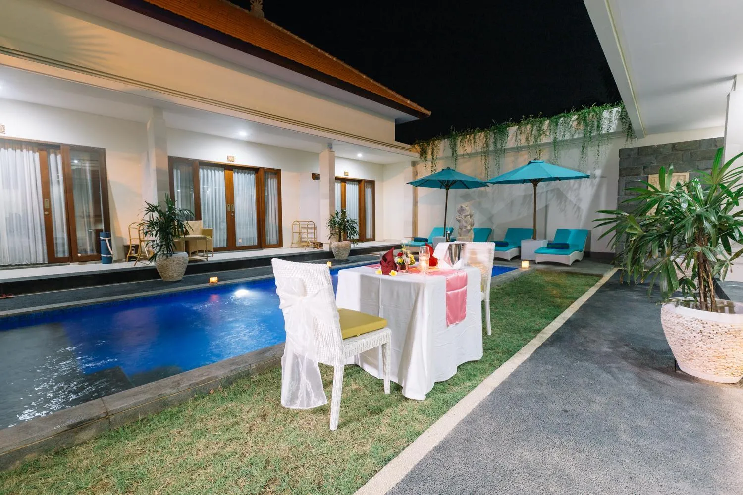 Patio in Kubu Benoa Guest House