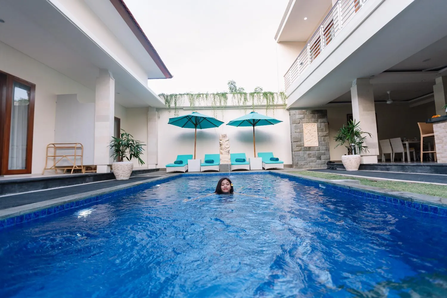 People in Kubu Benoa Guest House