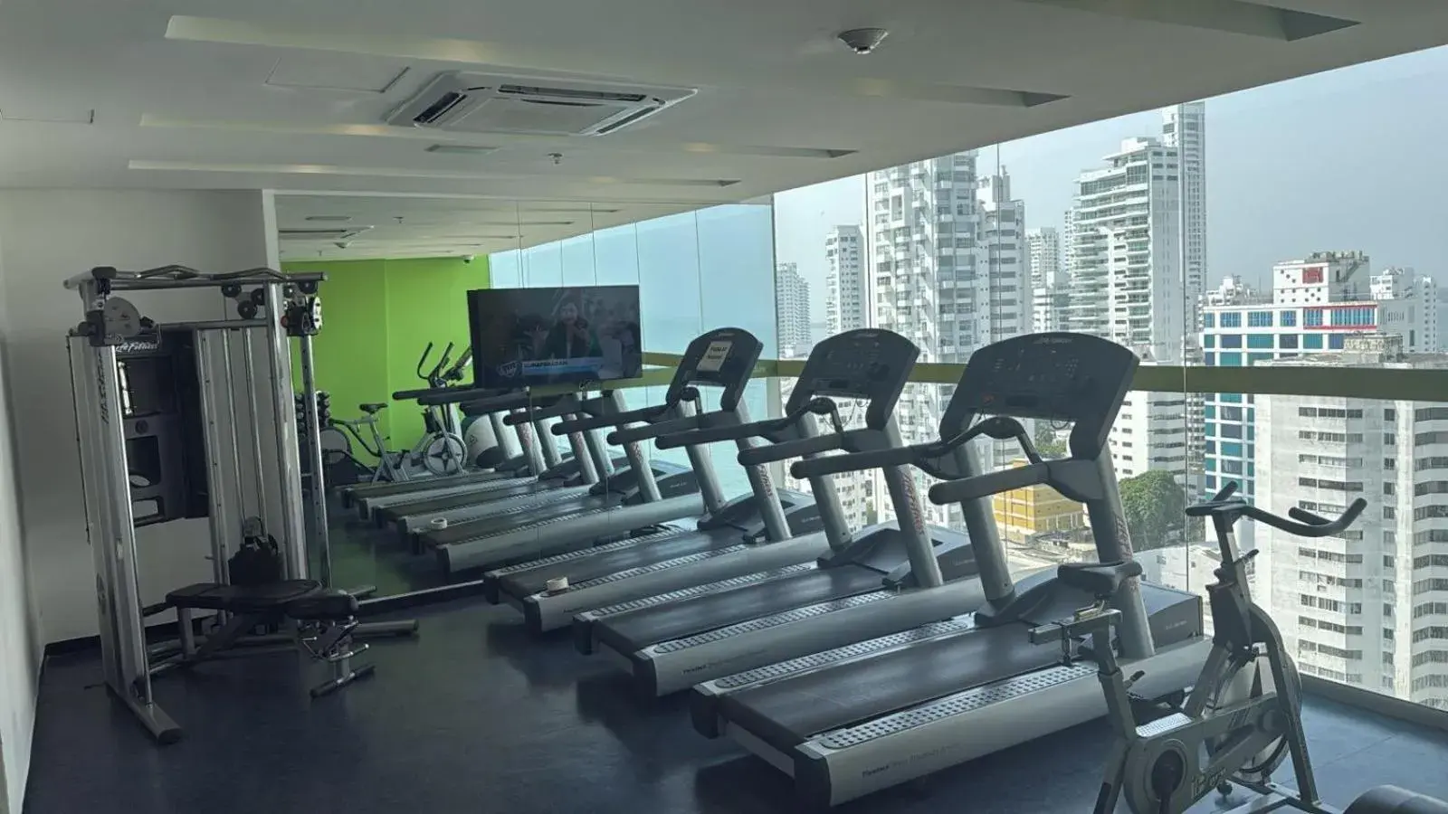 Fitness centre/facilities in Hampton by Hilton Cartagena Fitness centre/facilities in Hampton by Hilton Cartagena