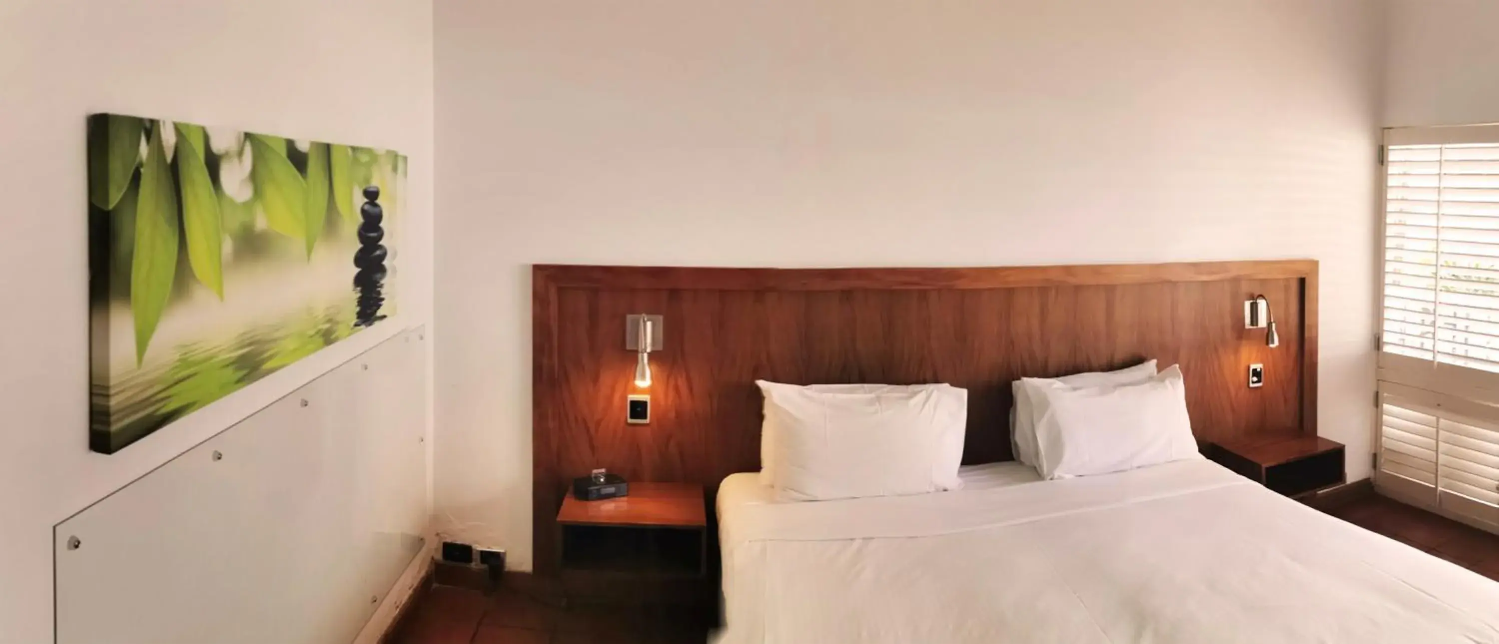 Bed in Ramada By Wyndham Cairns City Centre Bed in Ramada By Wyndham Cairns City Centre