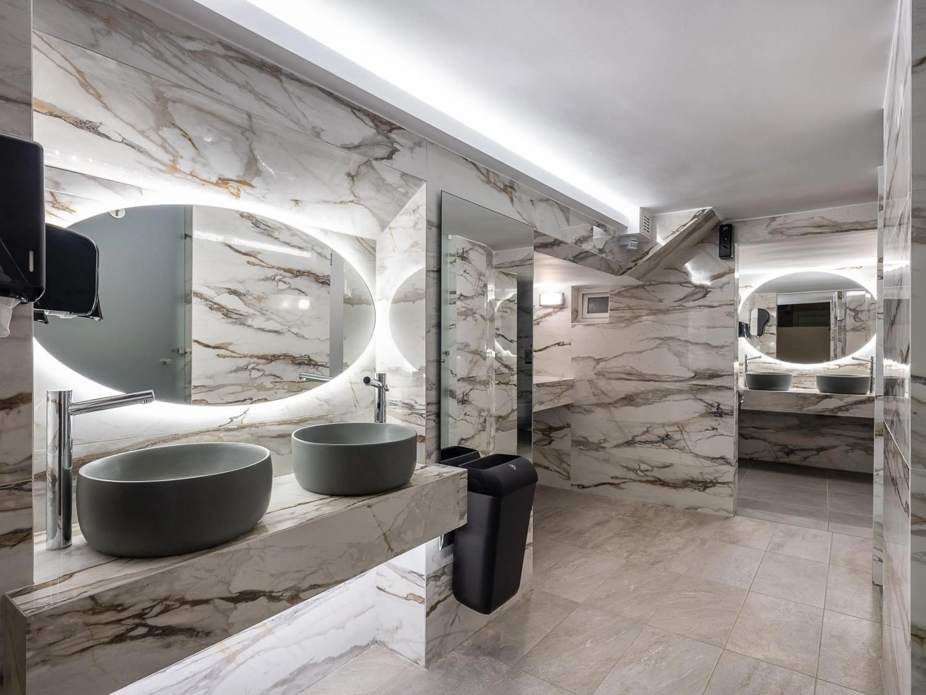 Bathroom in Vergina Beach Hotel