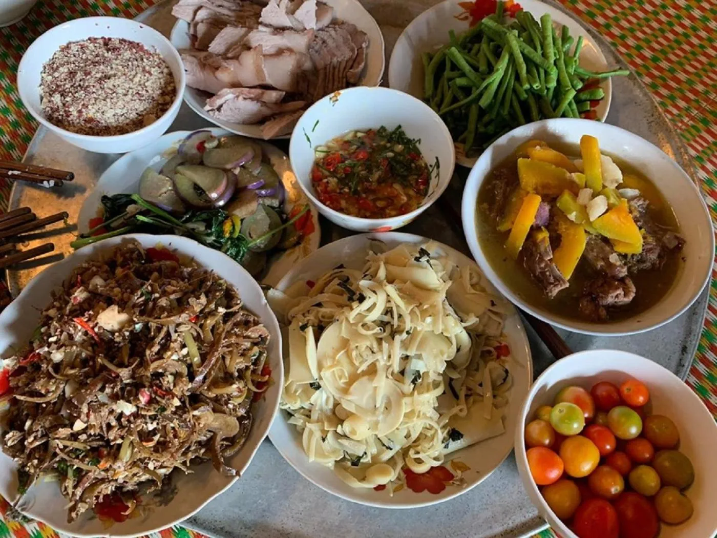 Food in Golden Jungle House