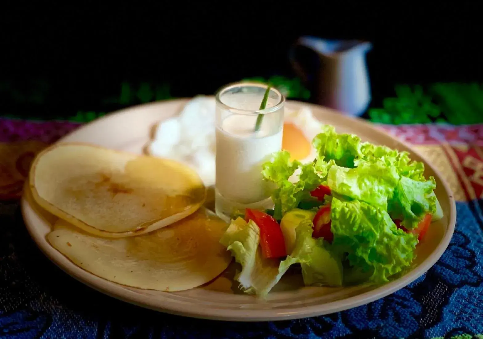 Deluxe Double Room with Balcony in Golden Jungle House Deluxe Double Room with Balcony in Golden Jungle House