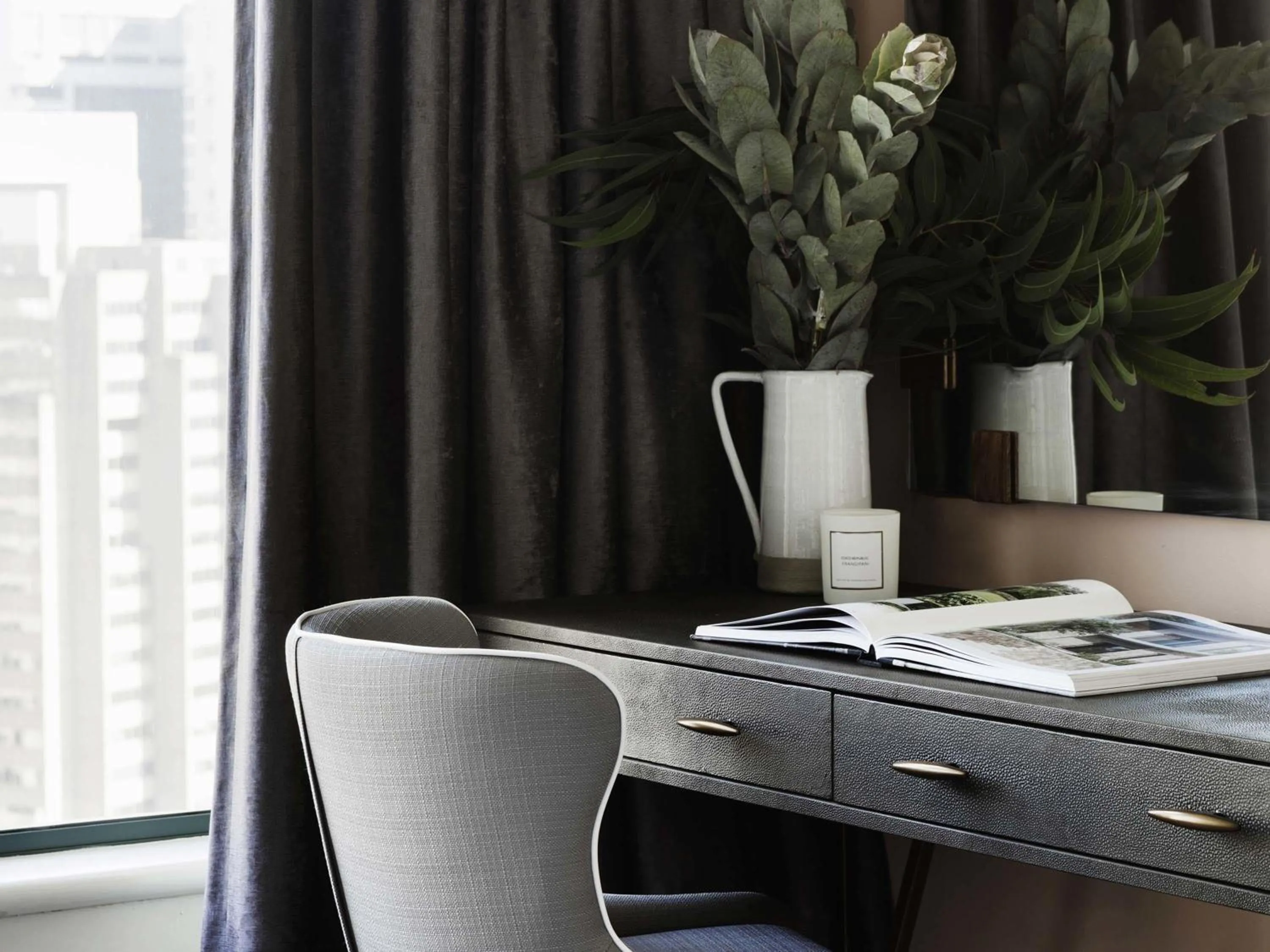 Bedroom in Pullman Sydney Hyde Park