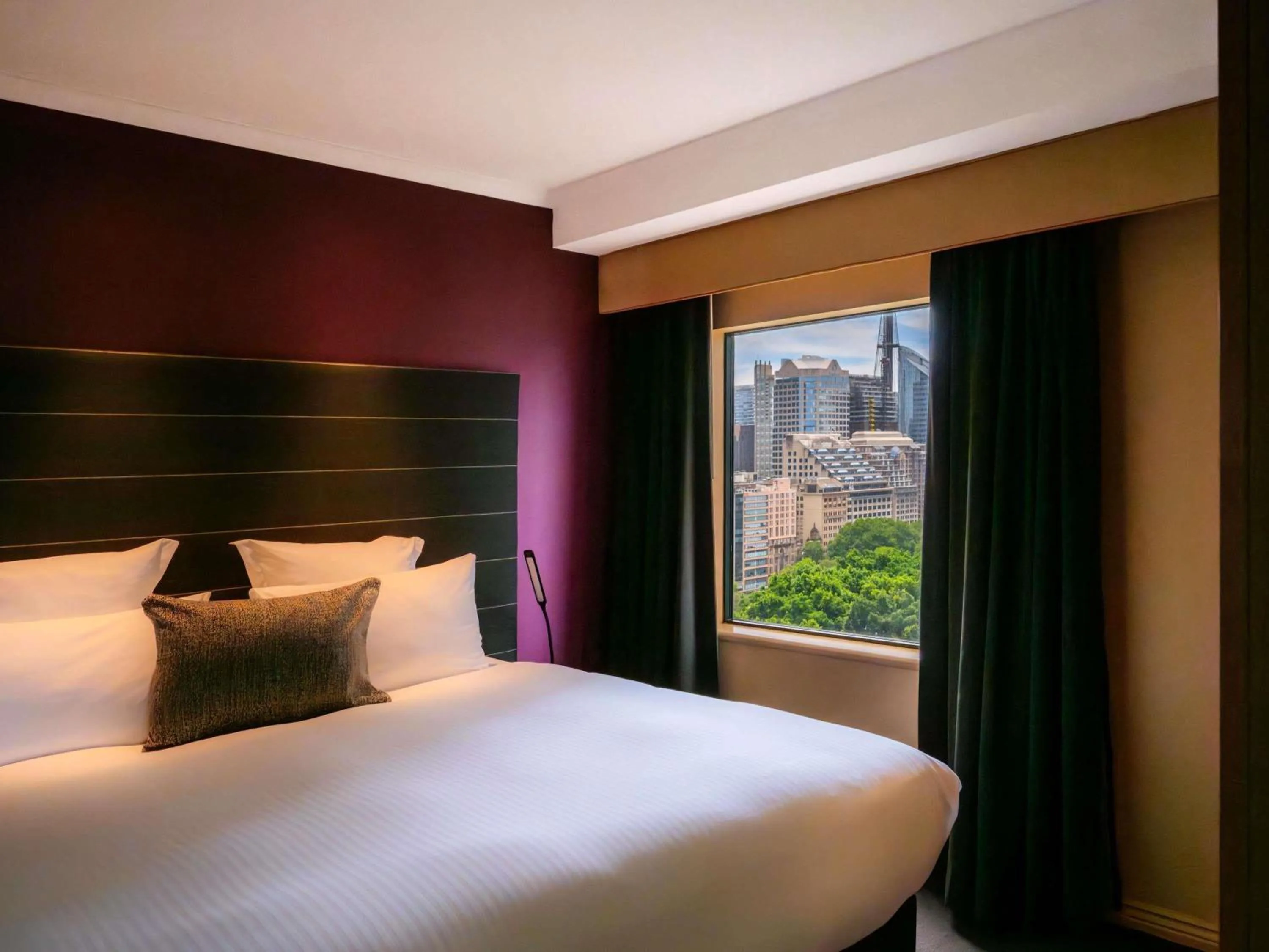 Bedroom, Bed in Pullman Sydney Hyde Park