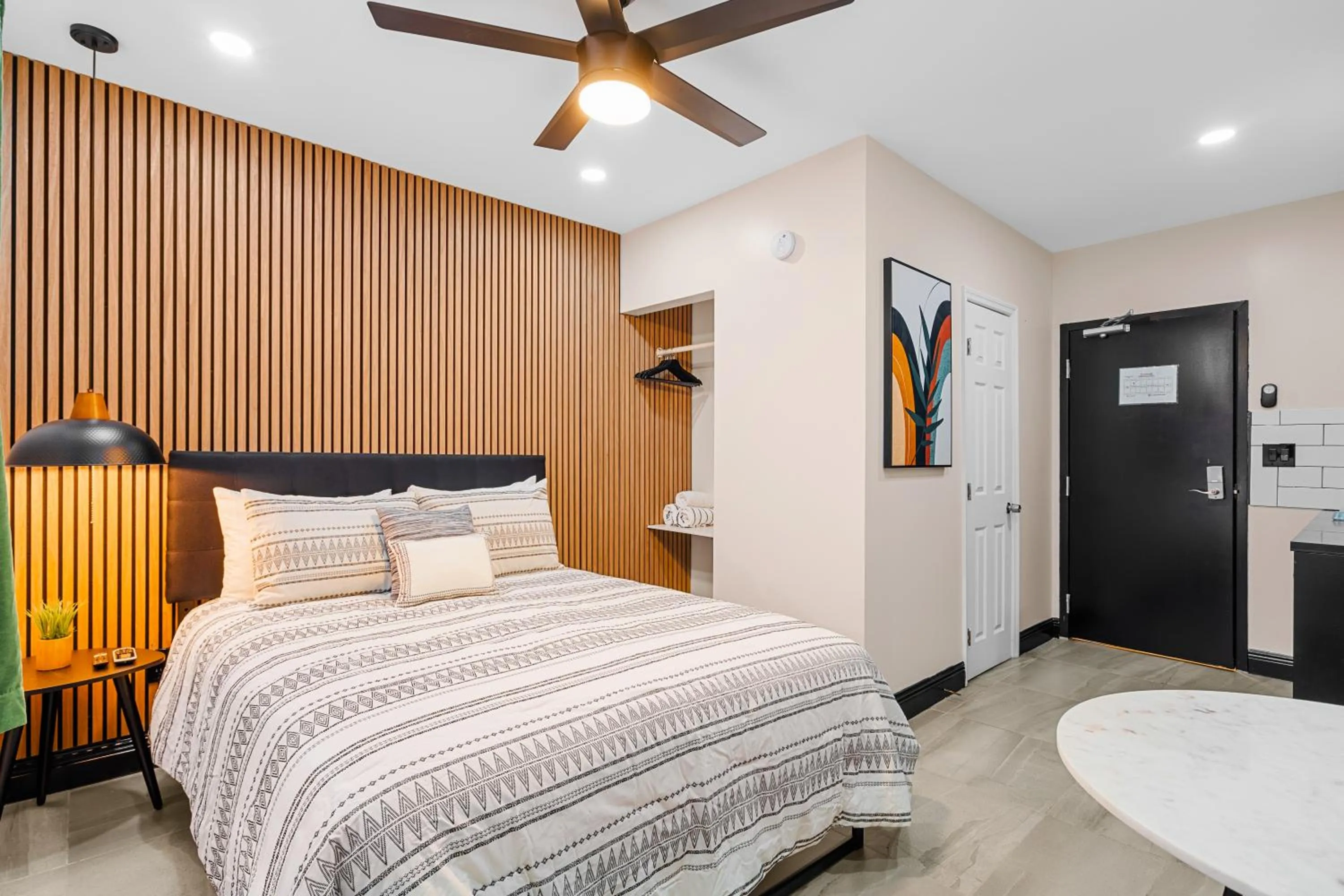 Bed in Baybreeze Apartments by Lowkl