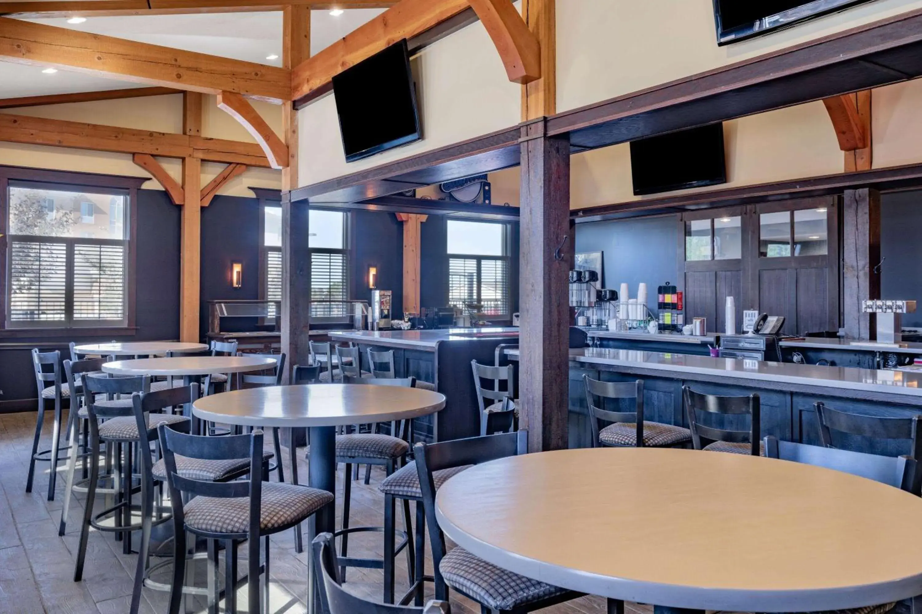 Restaurant/places to eat in Hawthorn Suites by Wyndham Williston Restaurant/places to eat in Hawthorn Suites by Wyndham Williston