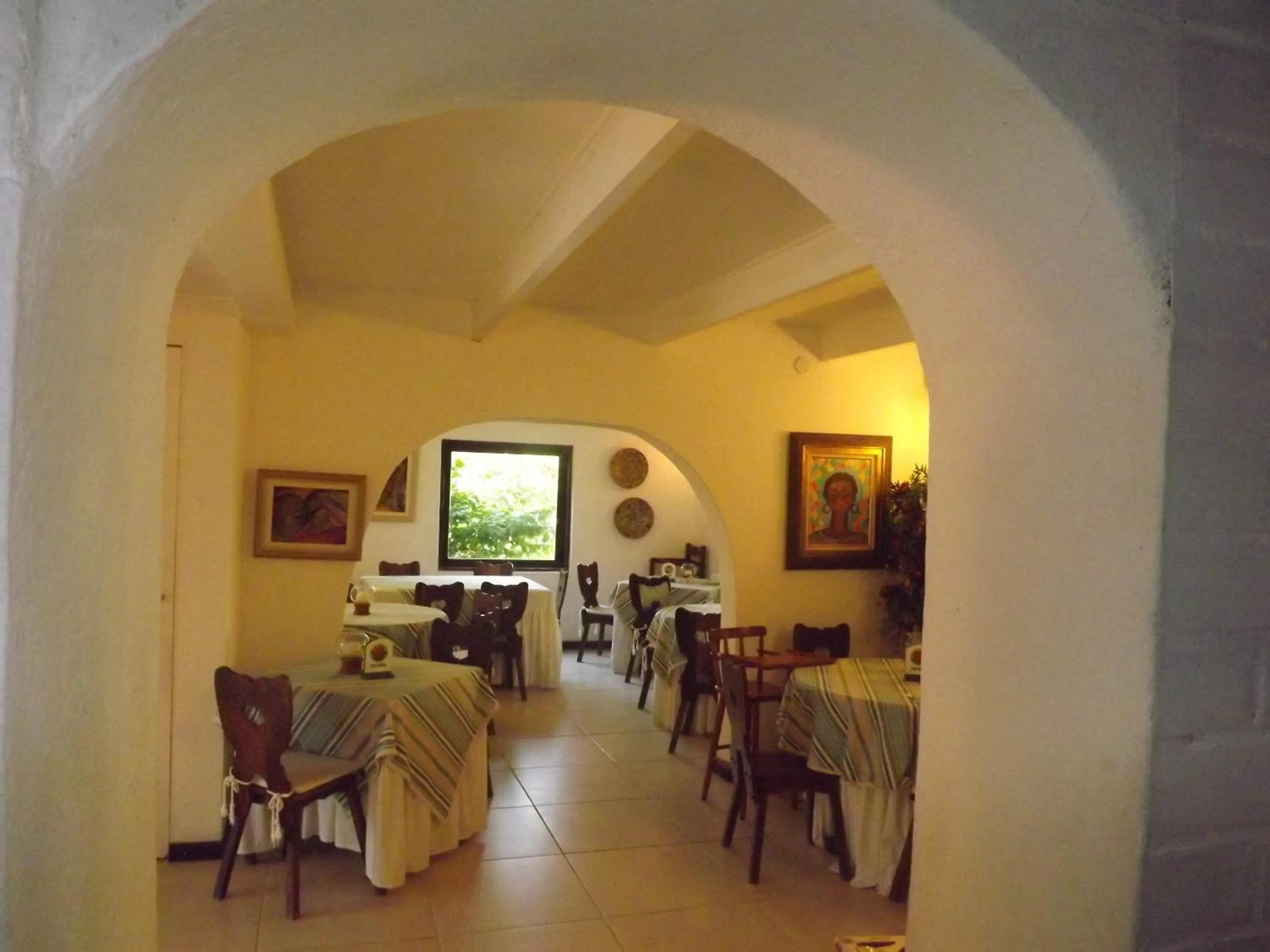 Restaurant/places to eat in Hotel Vivenda Penedo