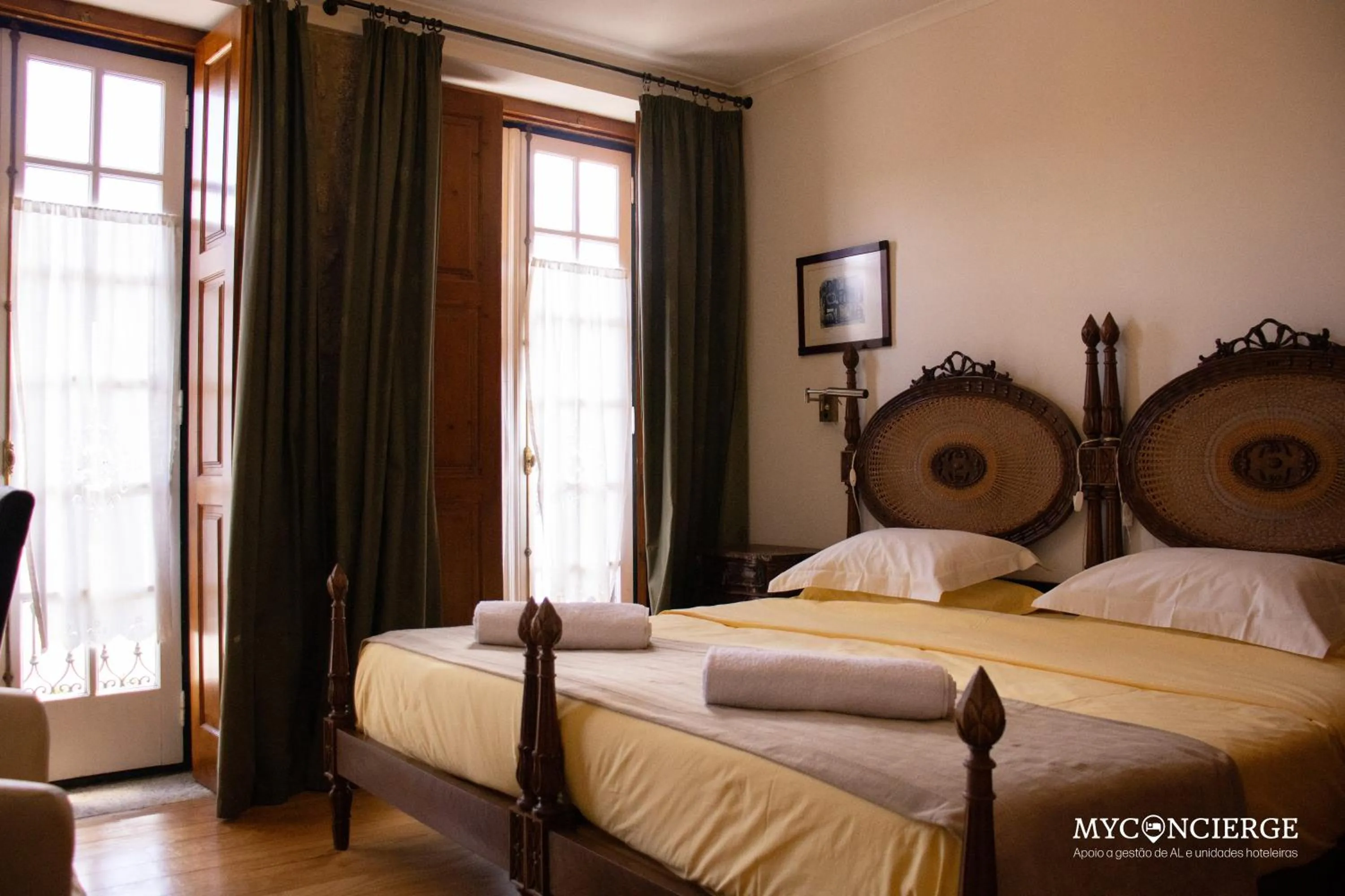 Bedroom, Bed in Solar Quinta de São Carlos