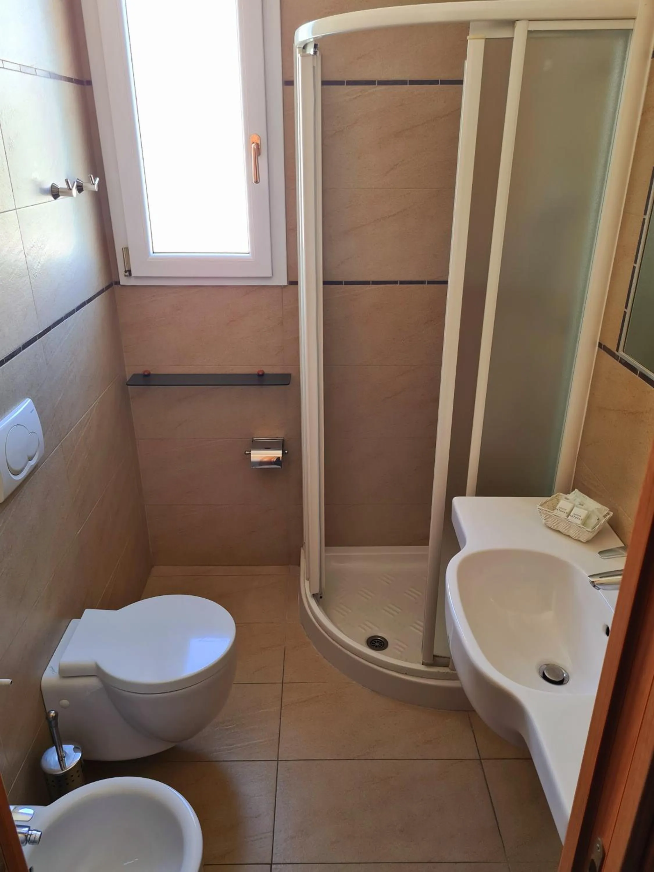 Bathroom in Hotel Camelia