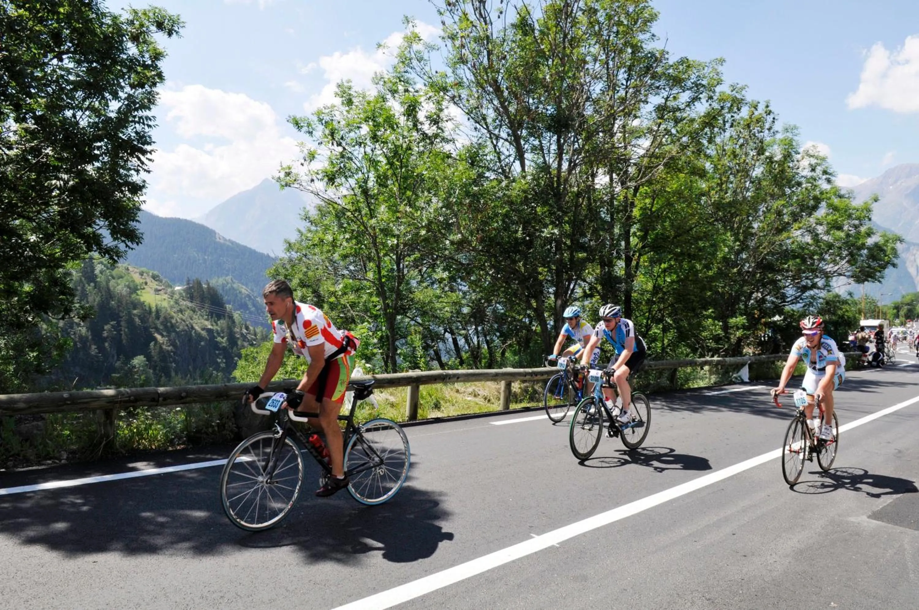 Cycling in Camping RCN Belledonne