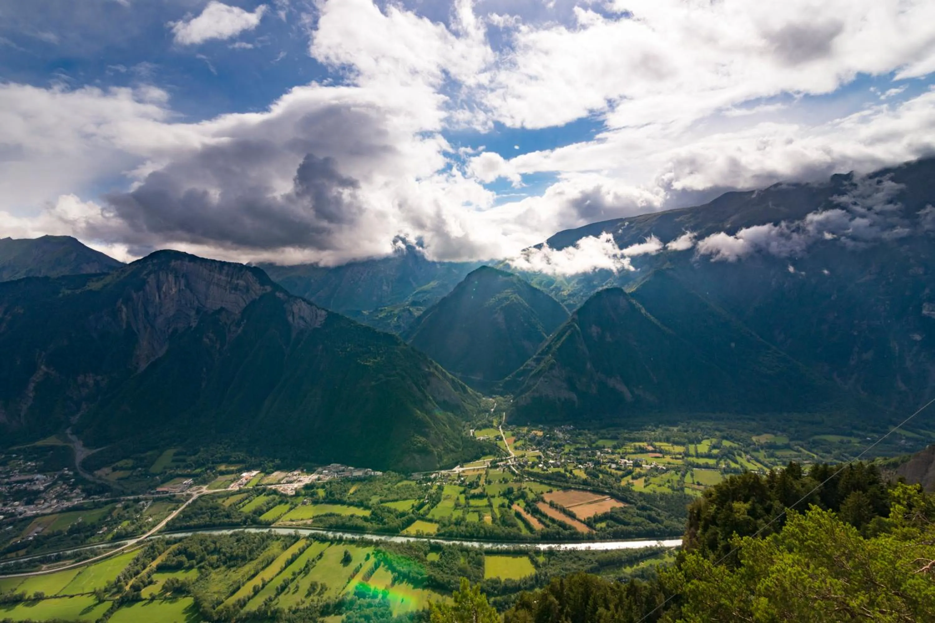Natural landscape in Camping RCN Belledonne