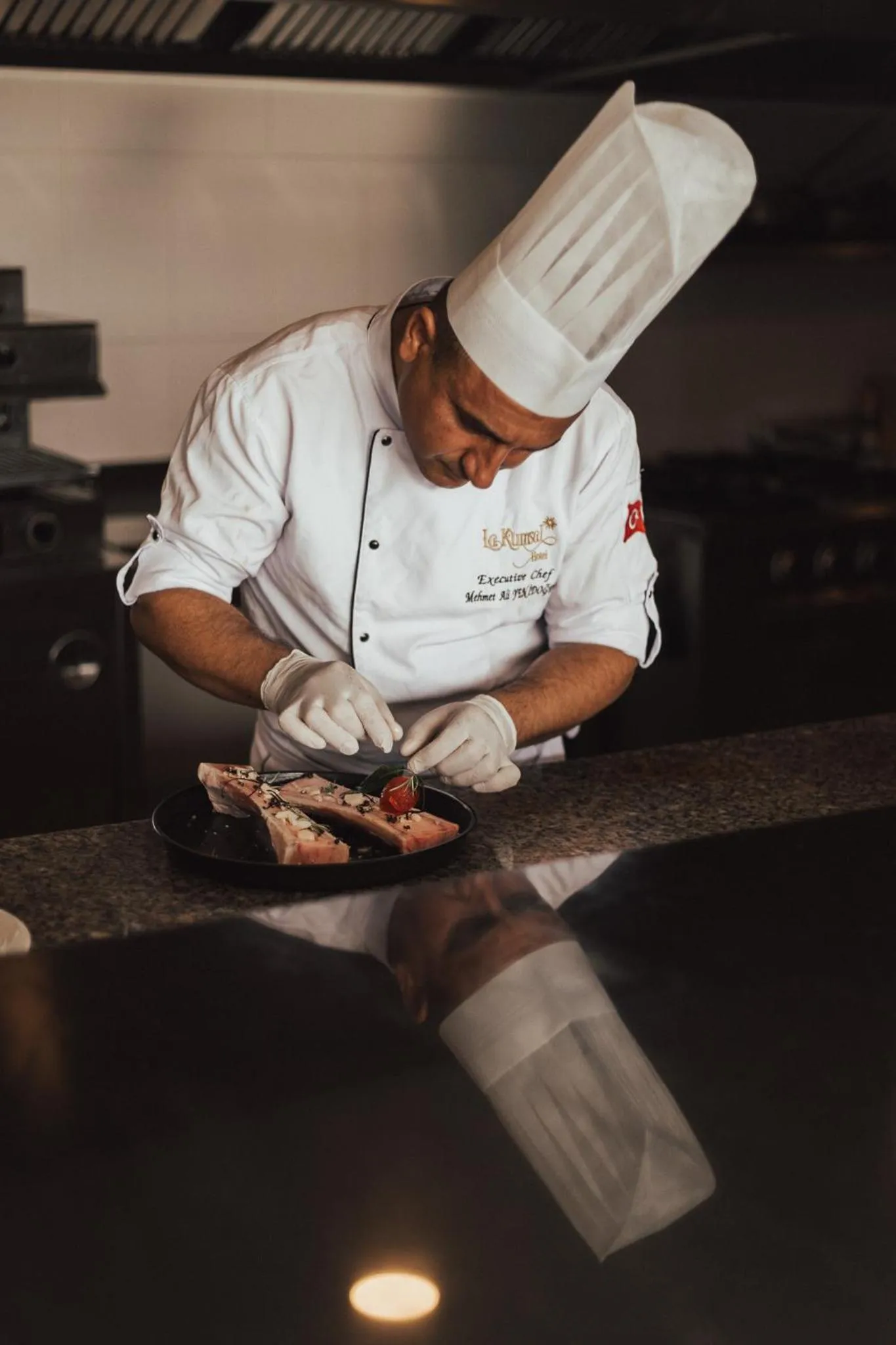 Restaurant/places to eat in La Kumsal Hotel