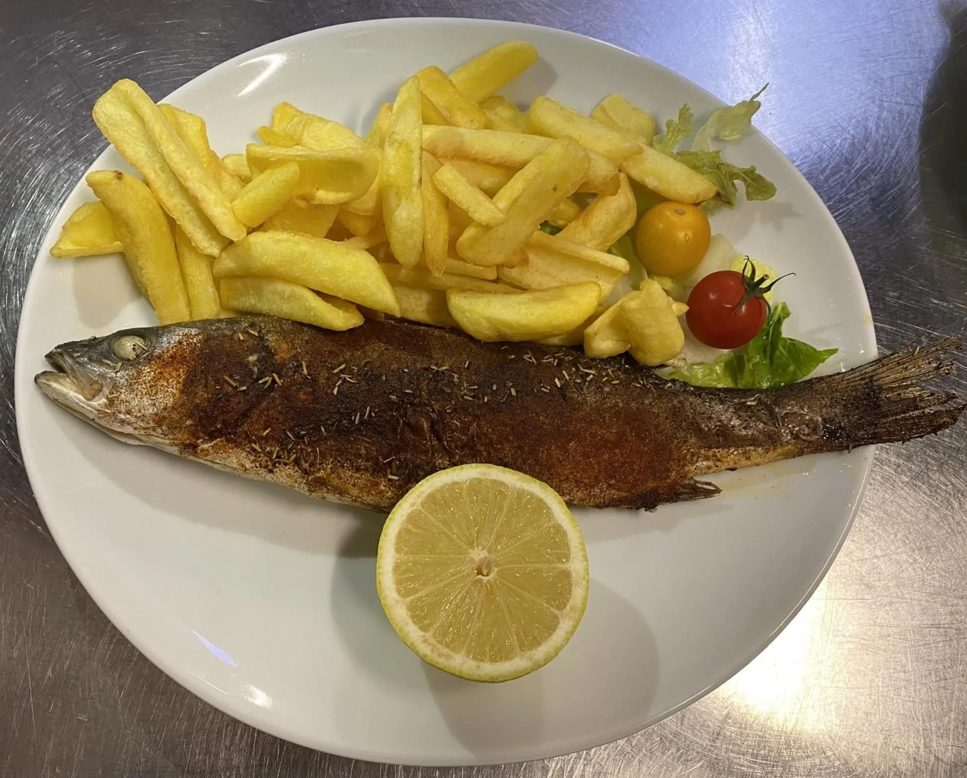 Restaurant/places to eat in LOGIS Hôtel La Chaumière