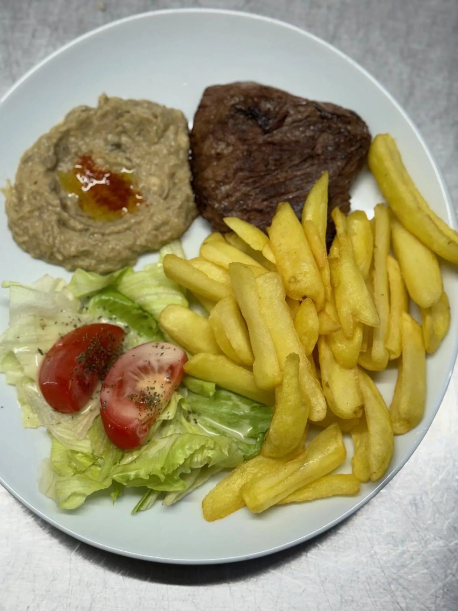 Restaurant/places to eat in LOGIS Hôtel La Chaumière