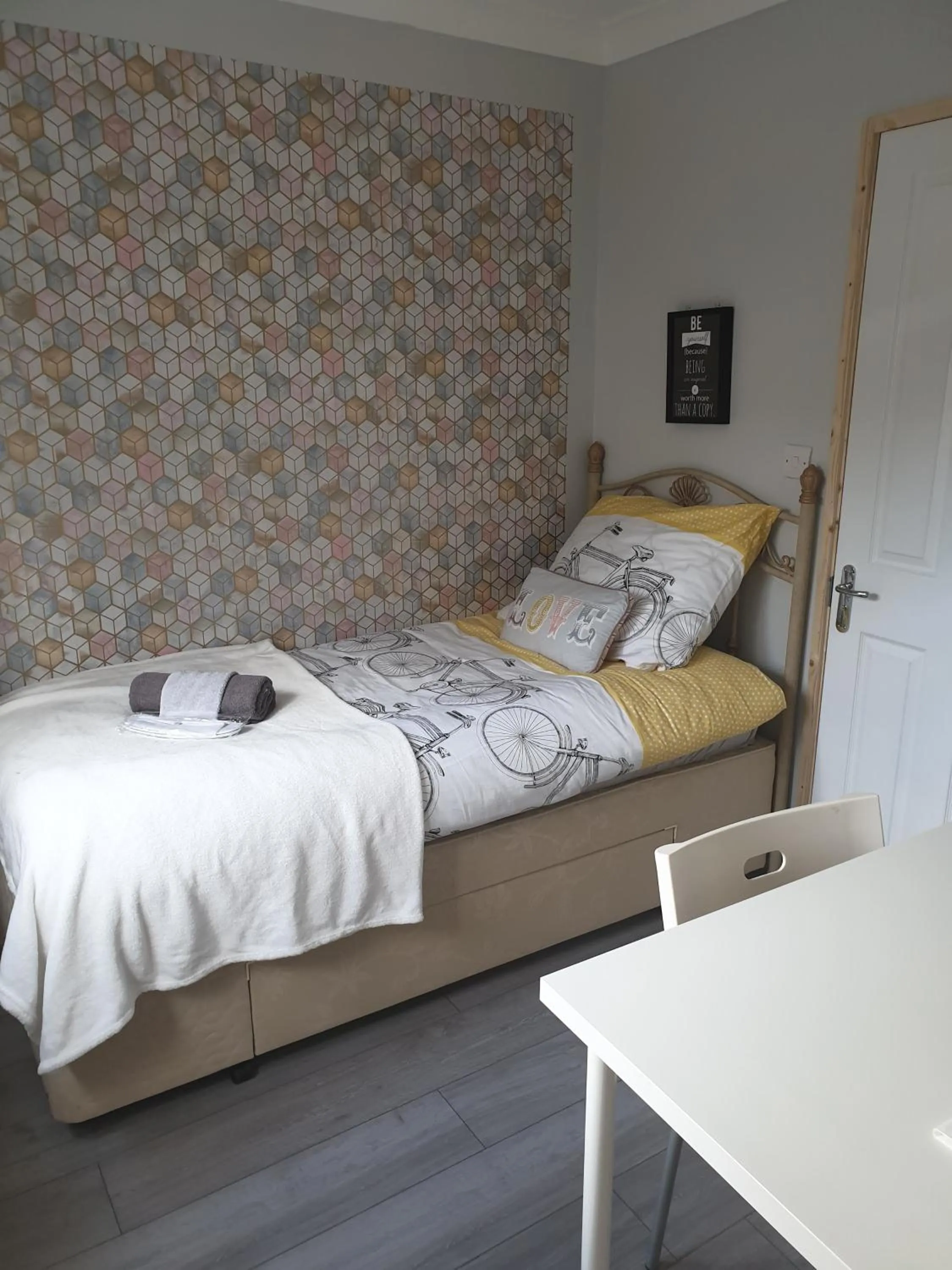 Bed in Comfortable rooms in the house