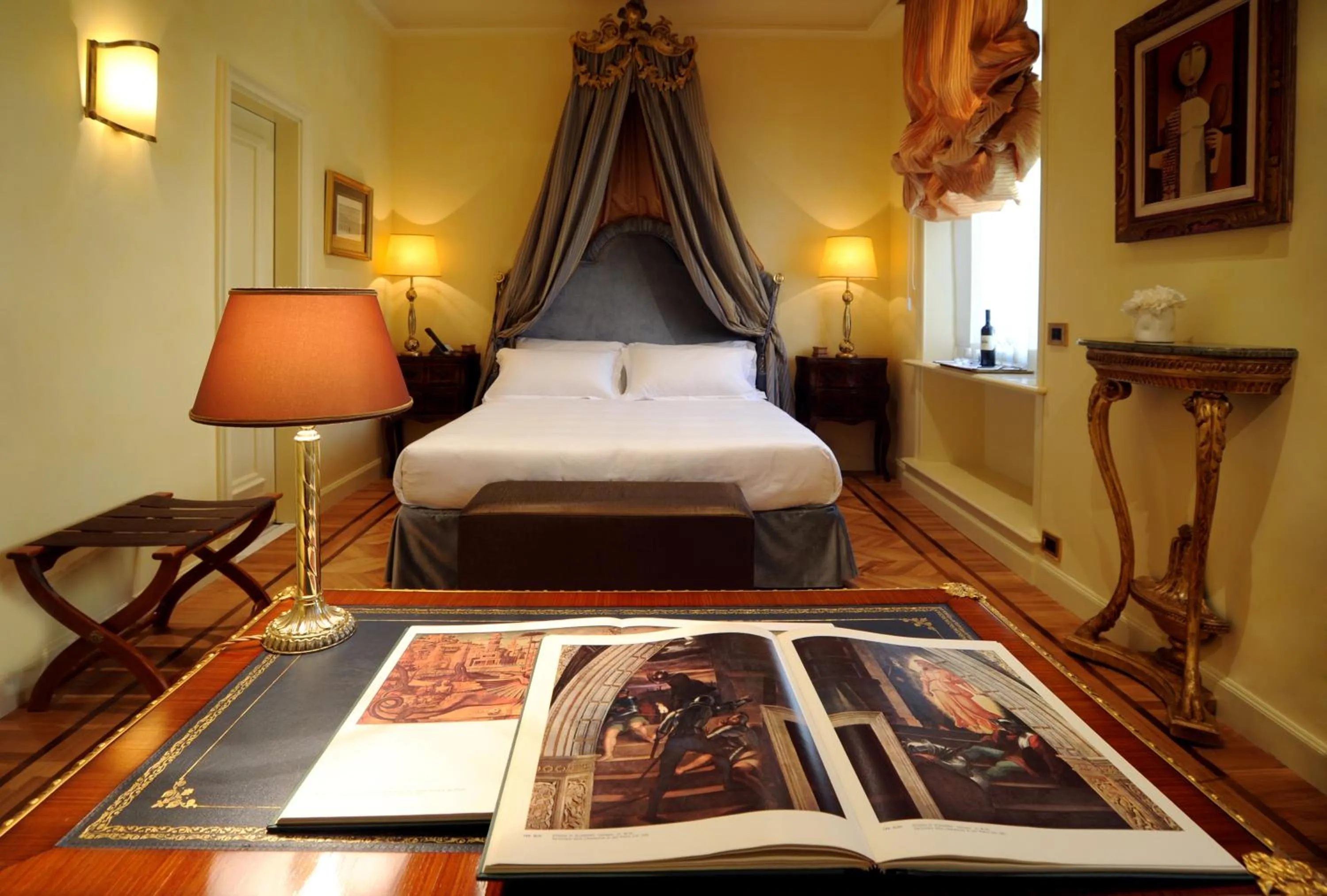 Photo of the whole room, Bed in Hotel Villa Duse