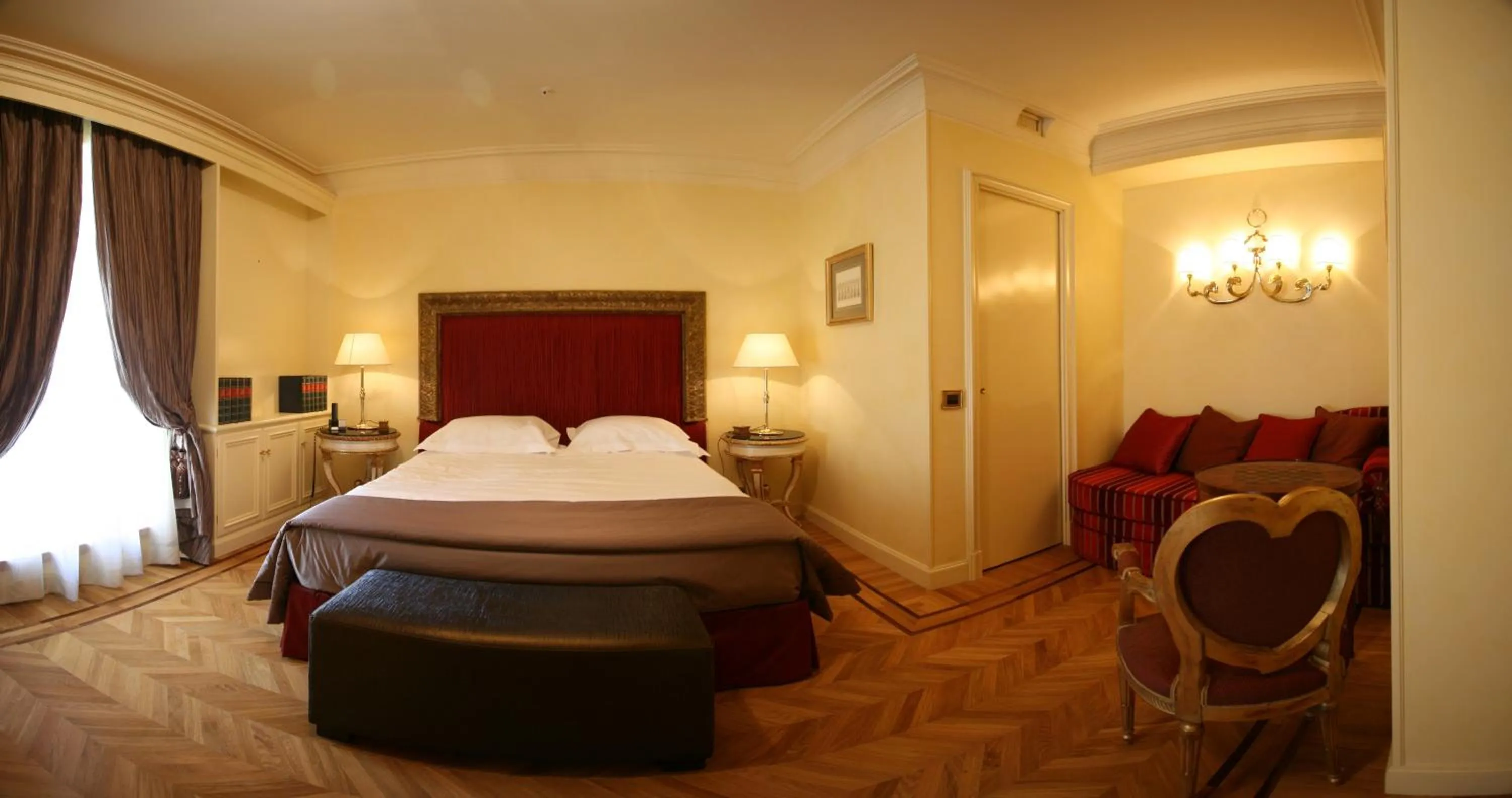 Photo of the whole room, Bed in Hotel Villa Duse