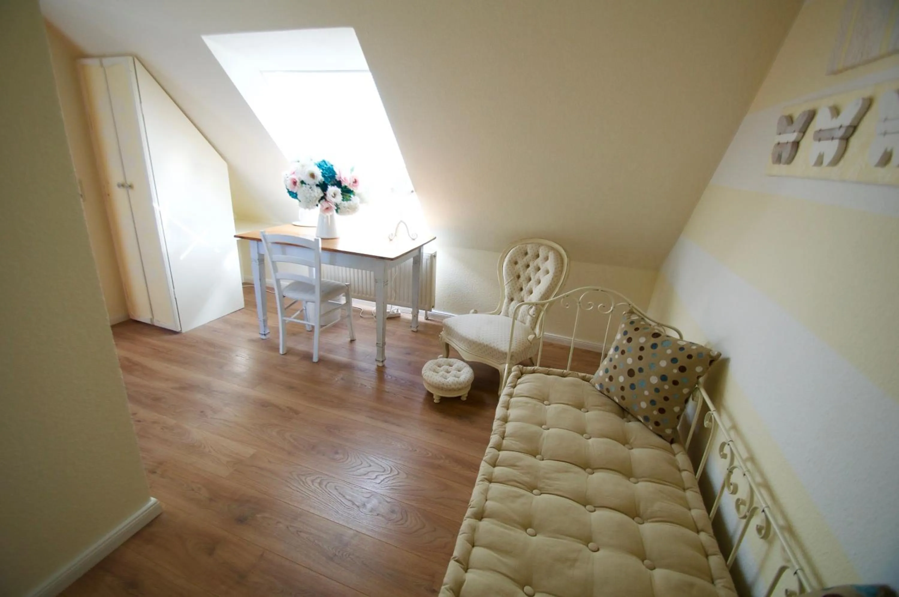 Photo of the whole room in Landhaus Hamm THE UNIQUE BOUTIQUE HOTEL