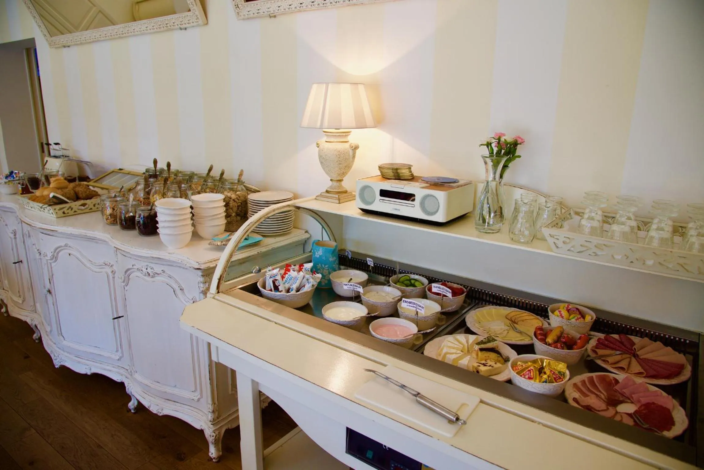 Buffet breakfast in Landhaus Hamm THE UNIQUE BOUTIQUE HOTEL