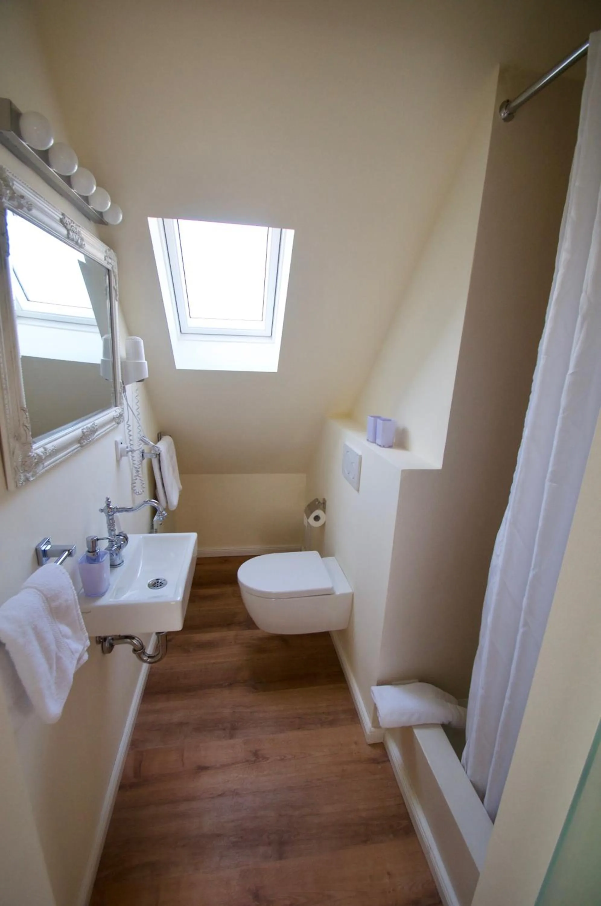 Bathroom in Landhaus Hamm THE UNIQUE BOUTIQUE HOTEL