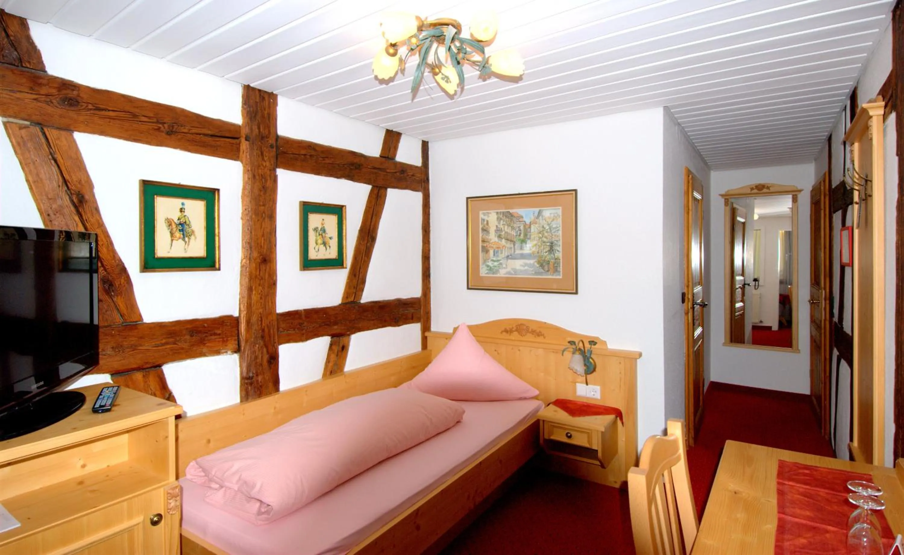 Bed in Seehotel Schäpfle