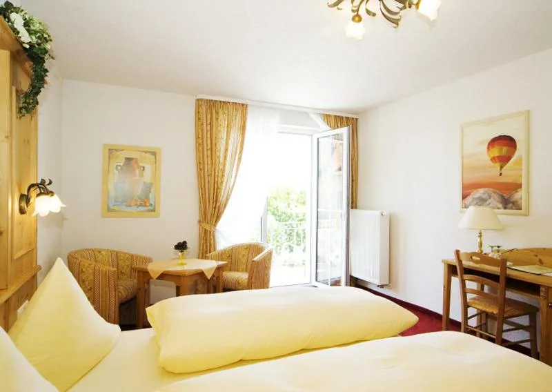 Day, Bed in Seehotel Schäpfle