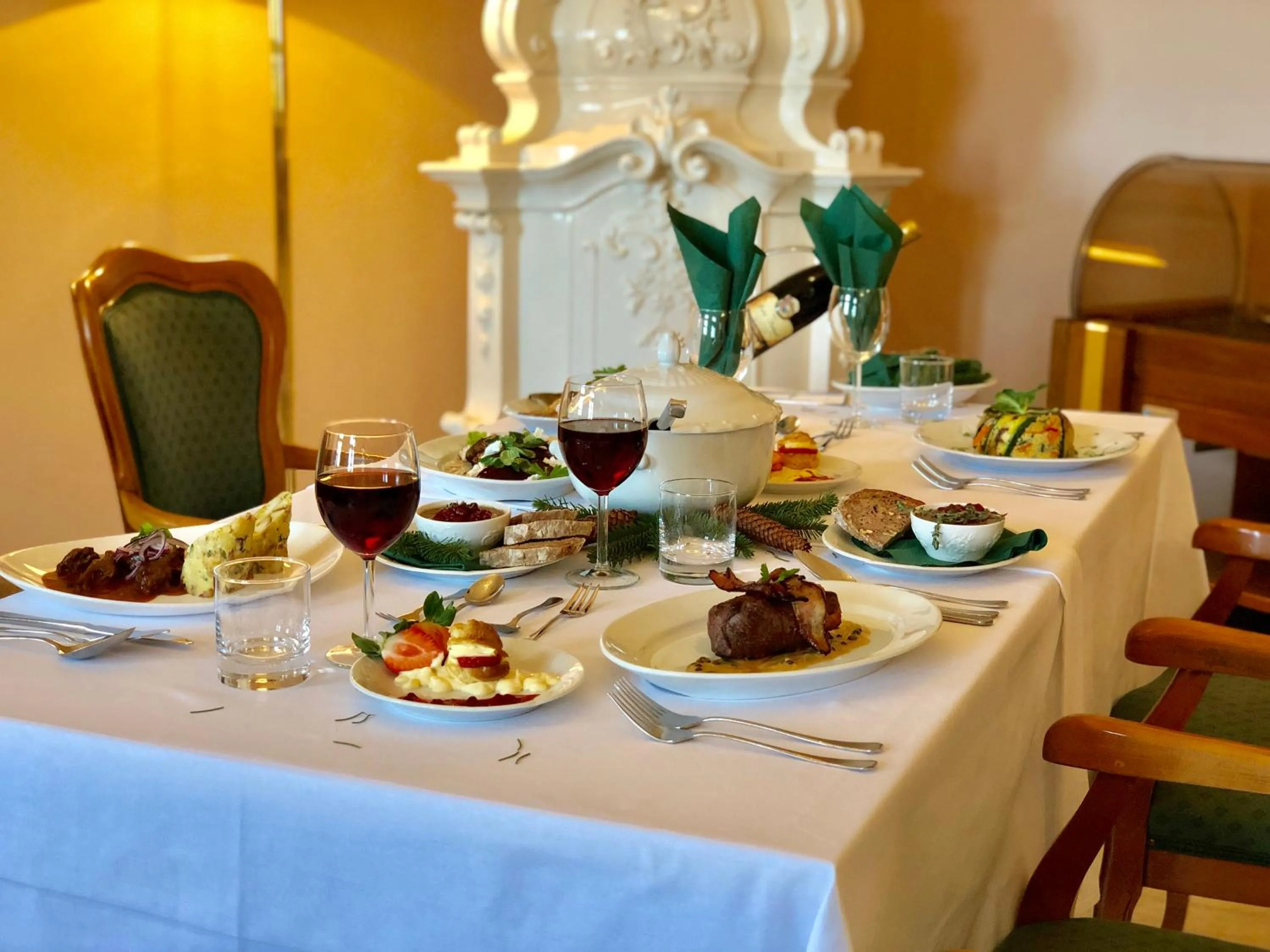 Restaurant/places to eat in Wellness Hotel Zámeček